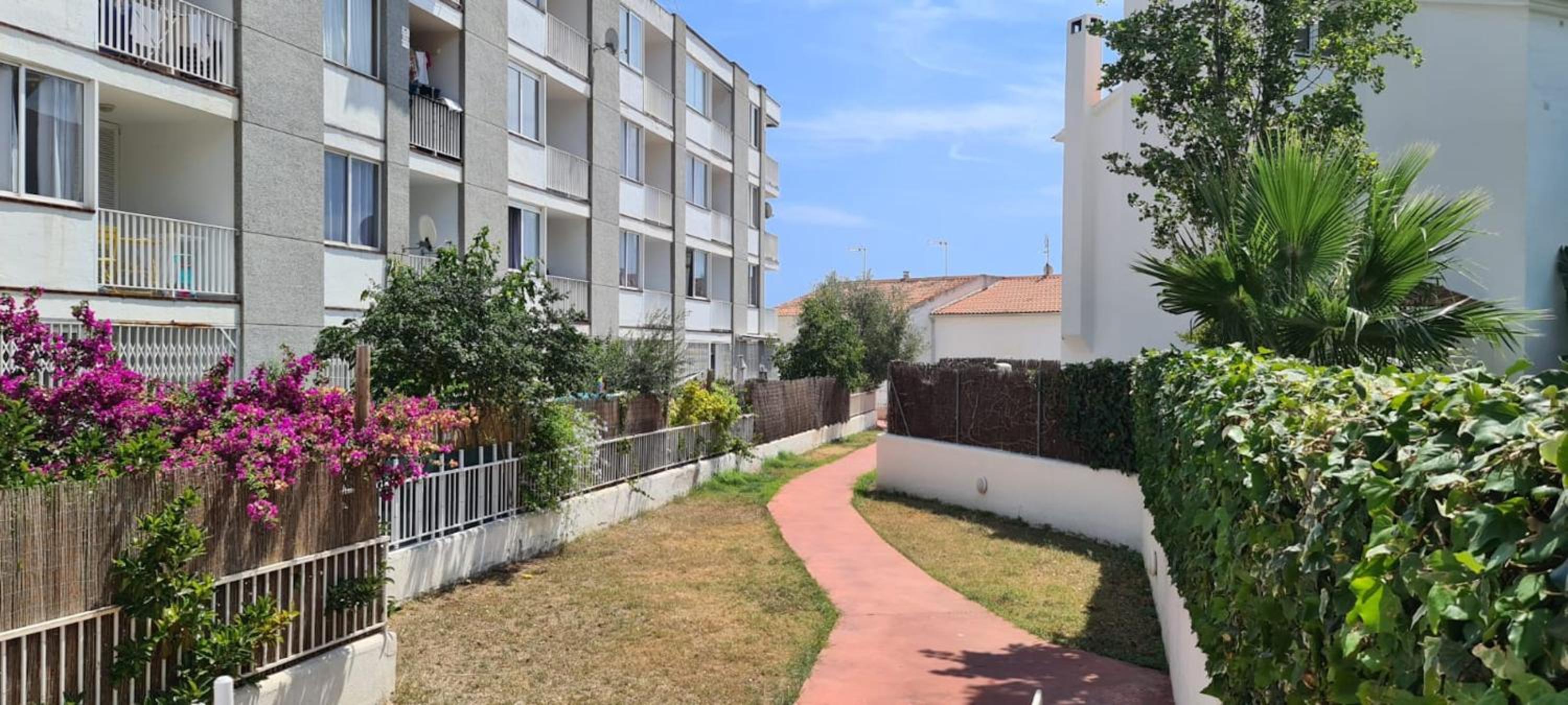  Apartment with Terrace - Ground Floor photo 2