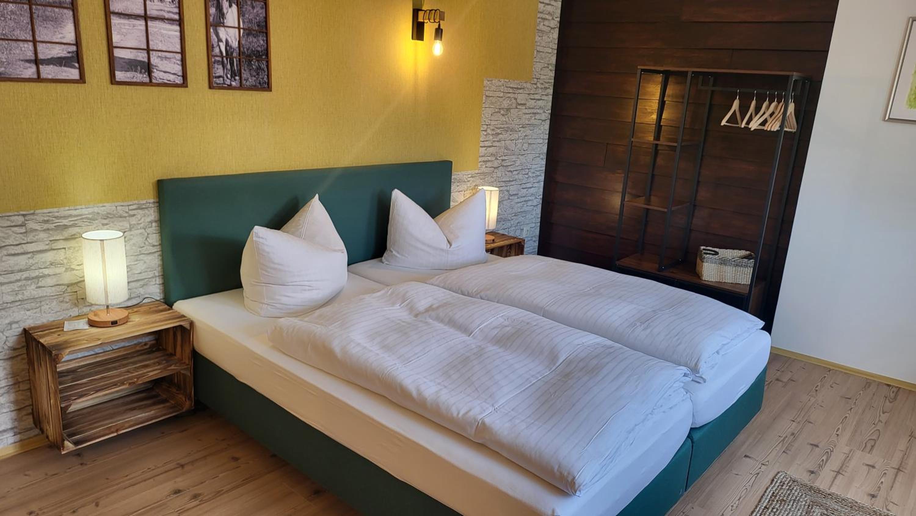 Double Room with Extra Bed photo 1