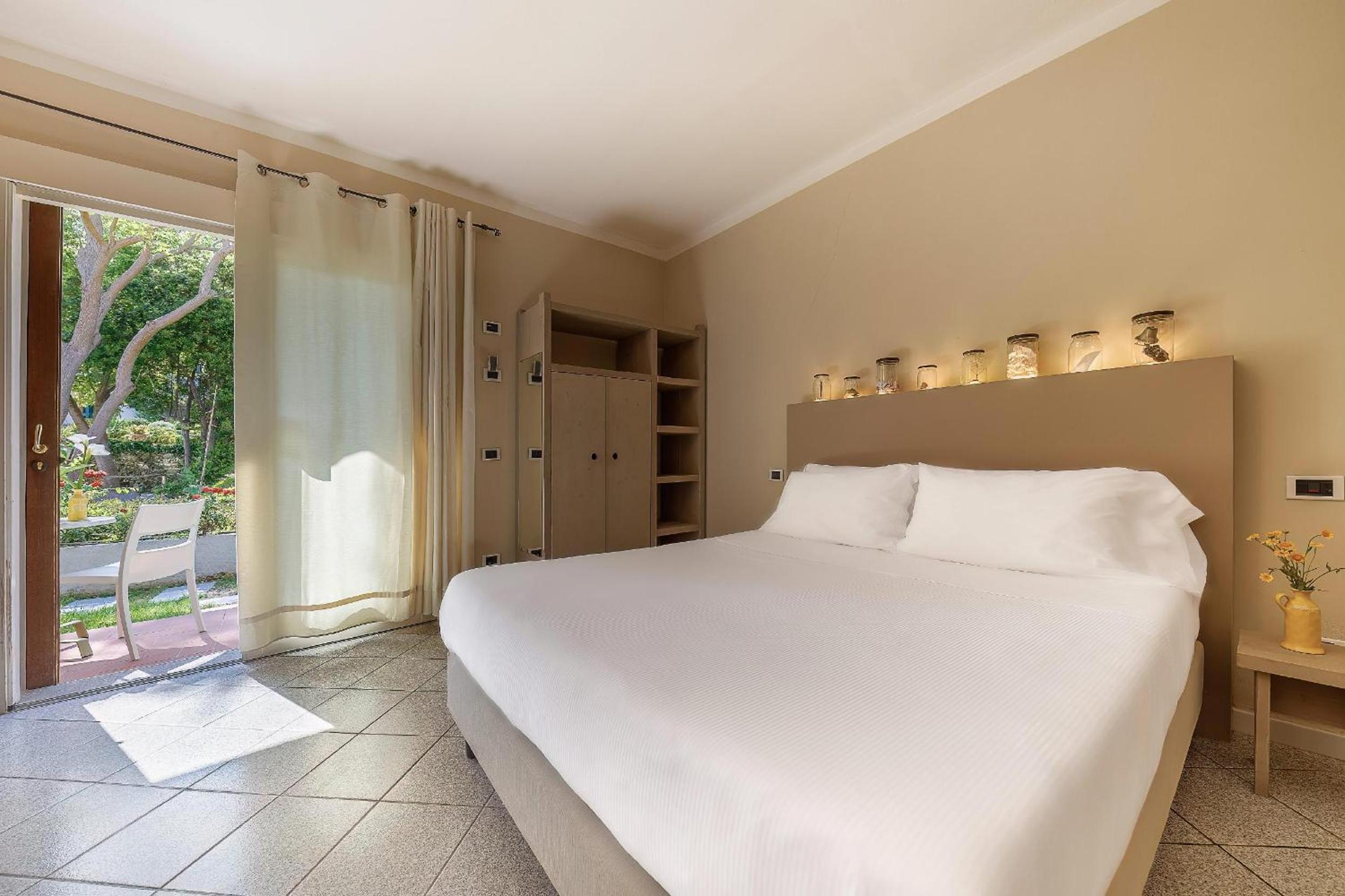 Quadruple Room with Garden View photo 1