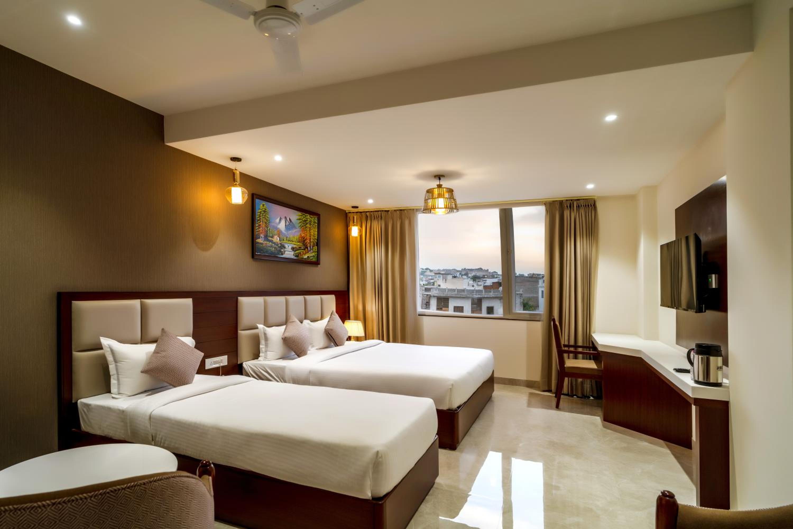 Triple Room with City View photo 3