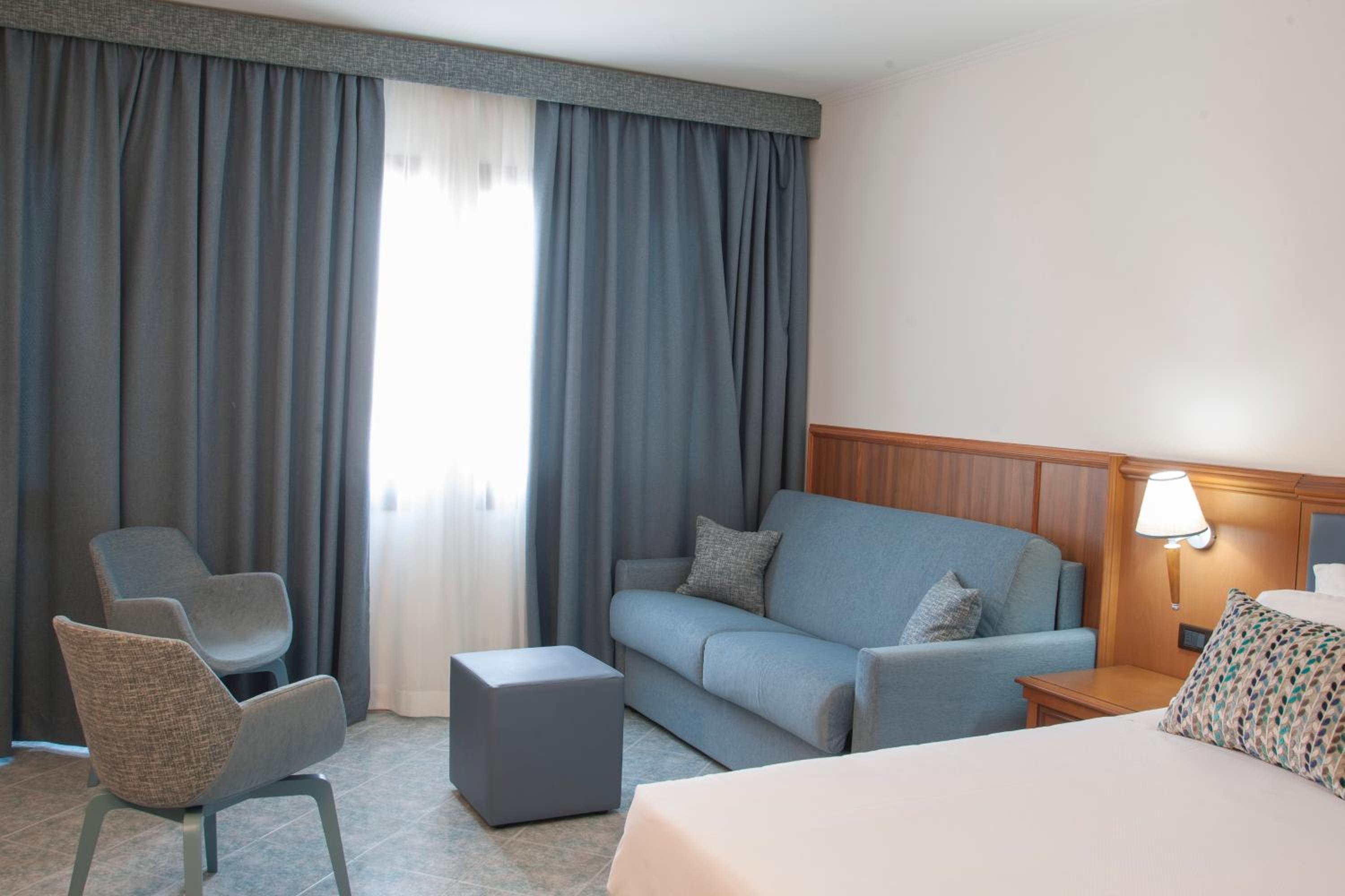 Superior Double Room - Photo 3