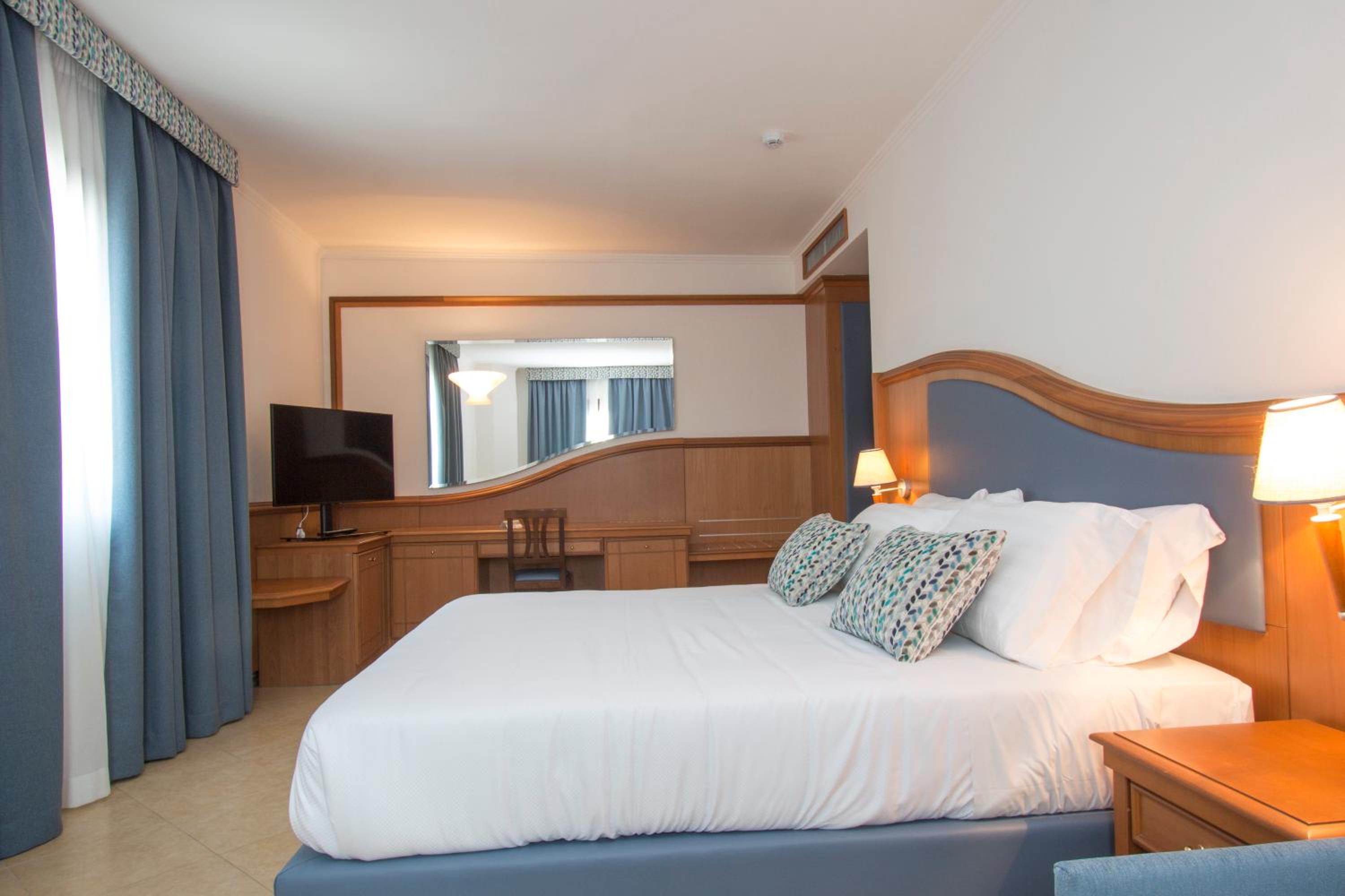 Superior Double Room - Photo 4