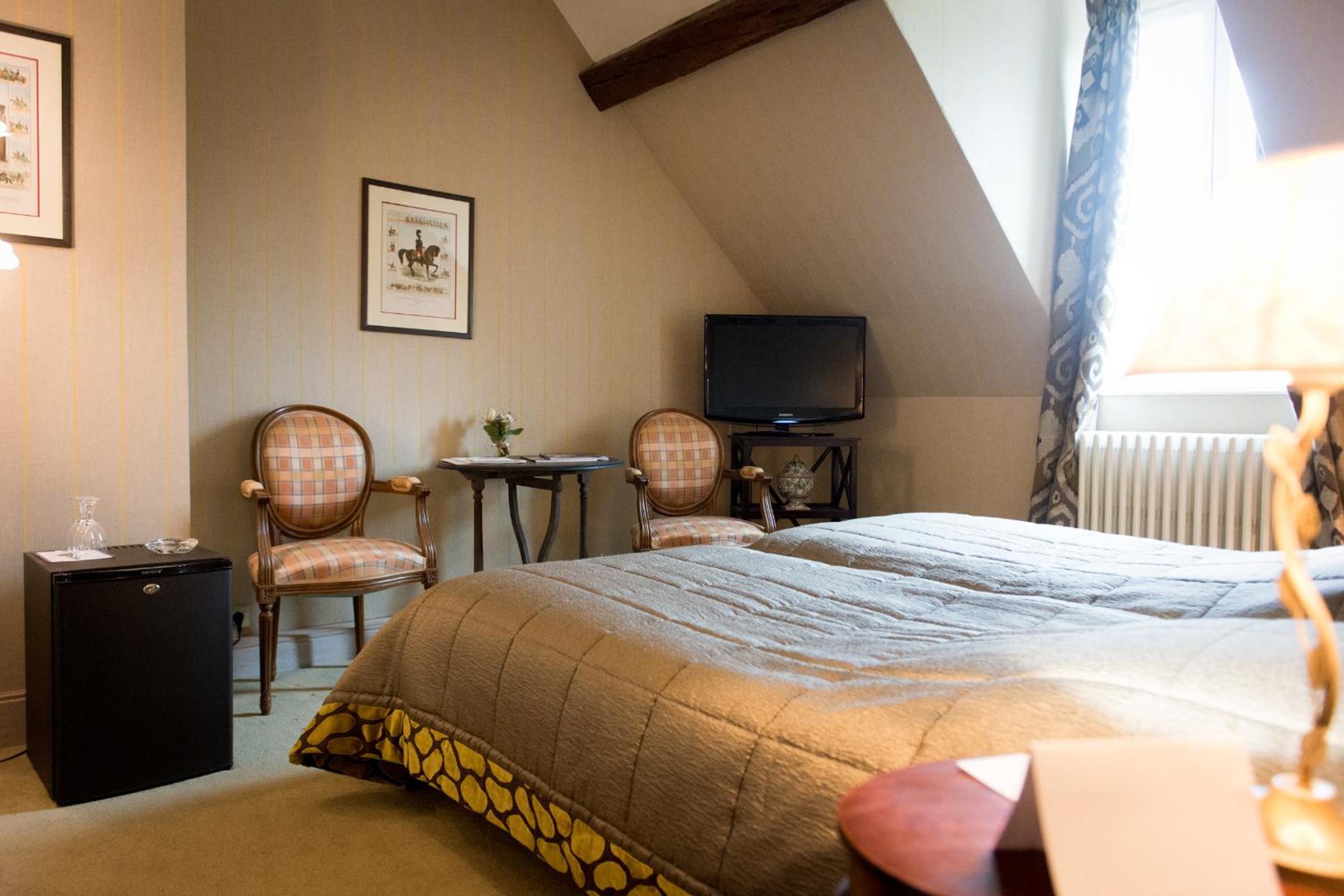 Standard Double Room - Photo 4