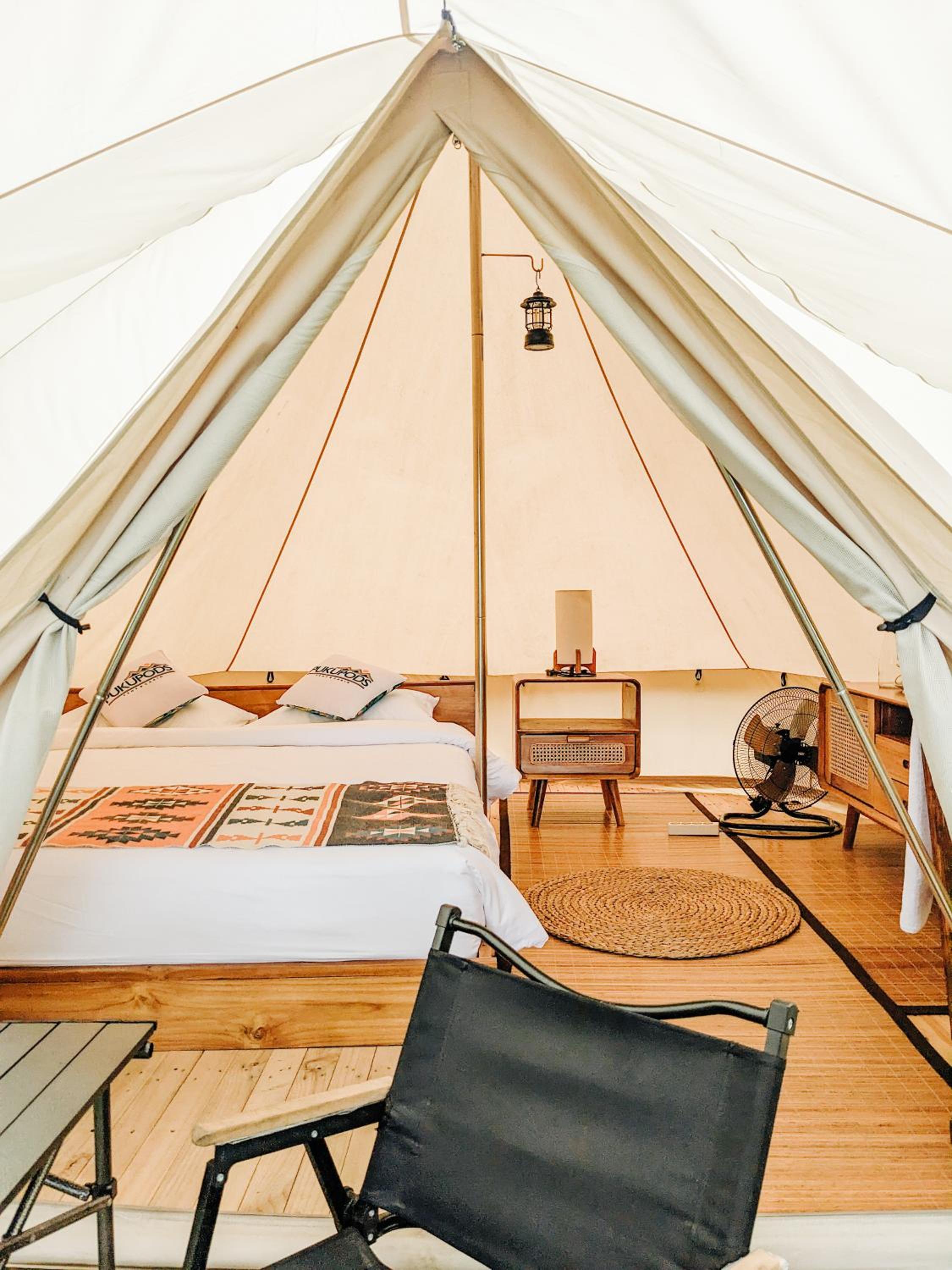 Tent - Photo 3
