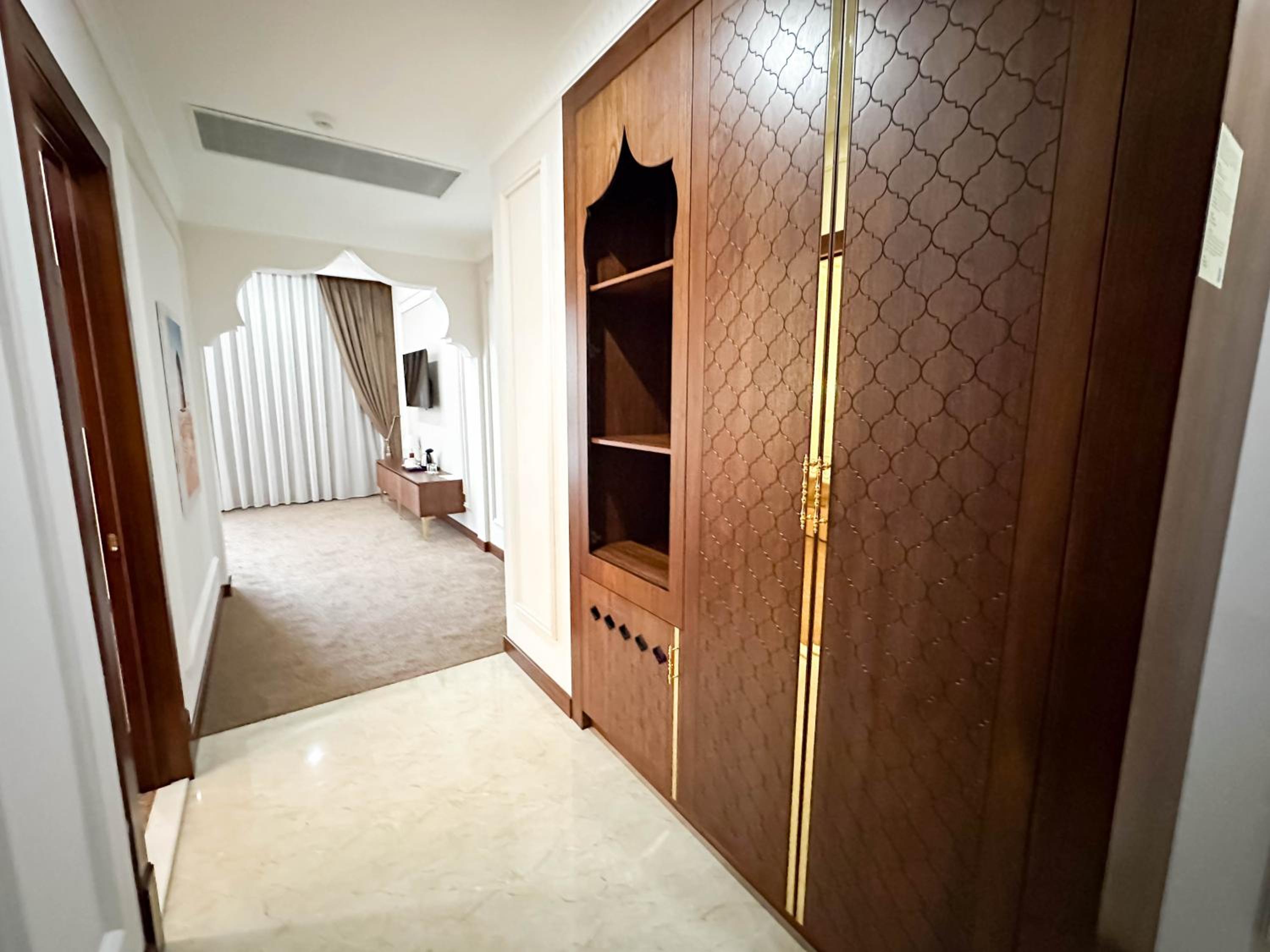 Deluxe Double Room - Photo 7