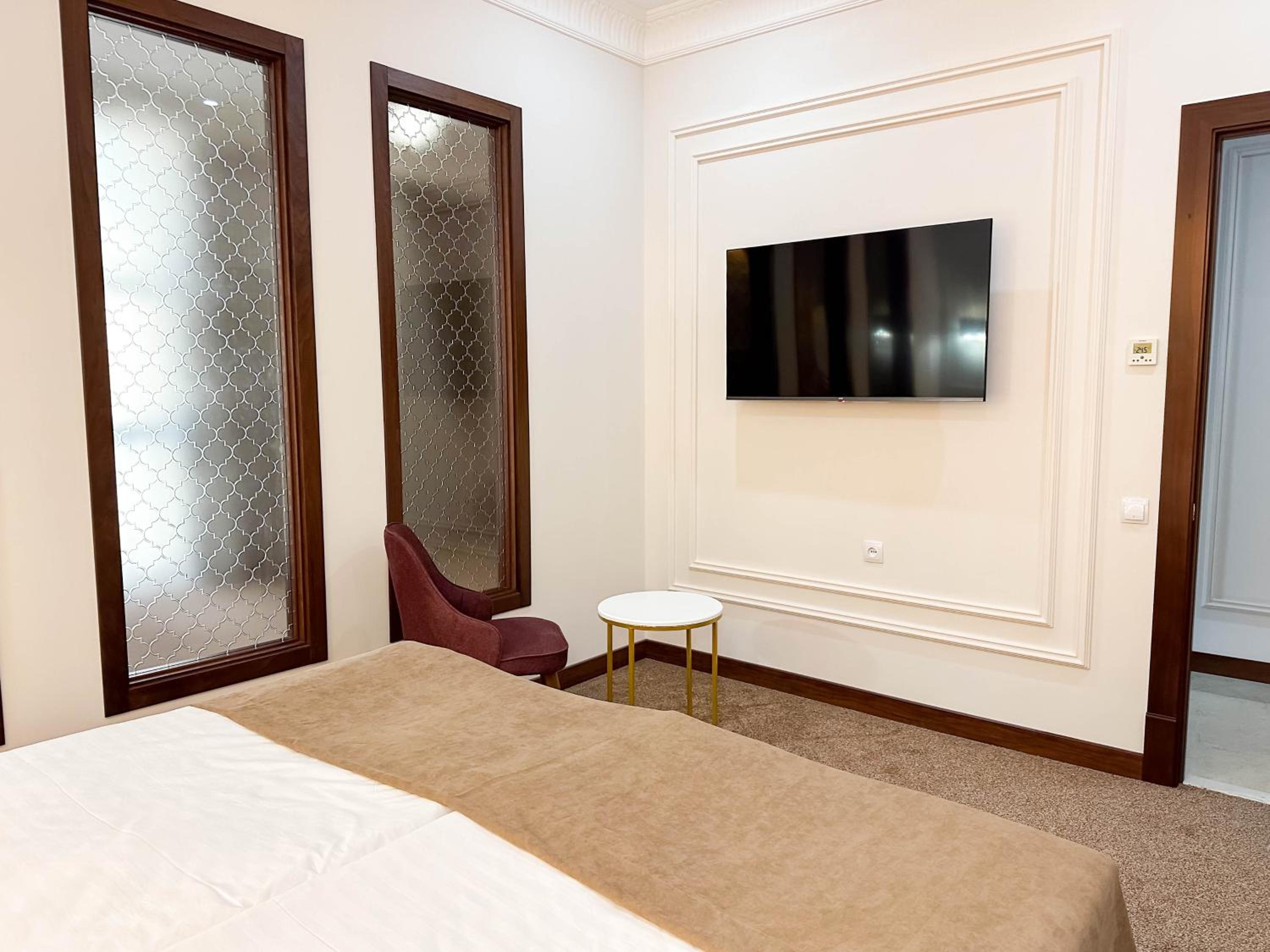 Deluxe Double Room - Photo 5