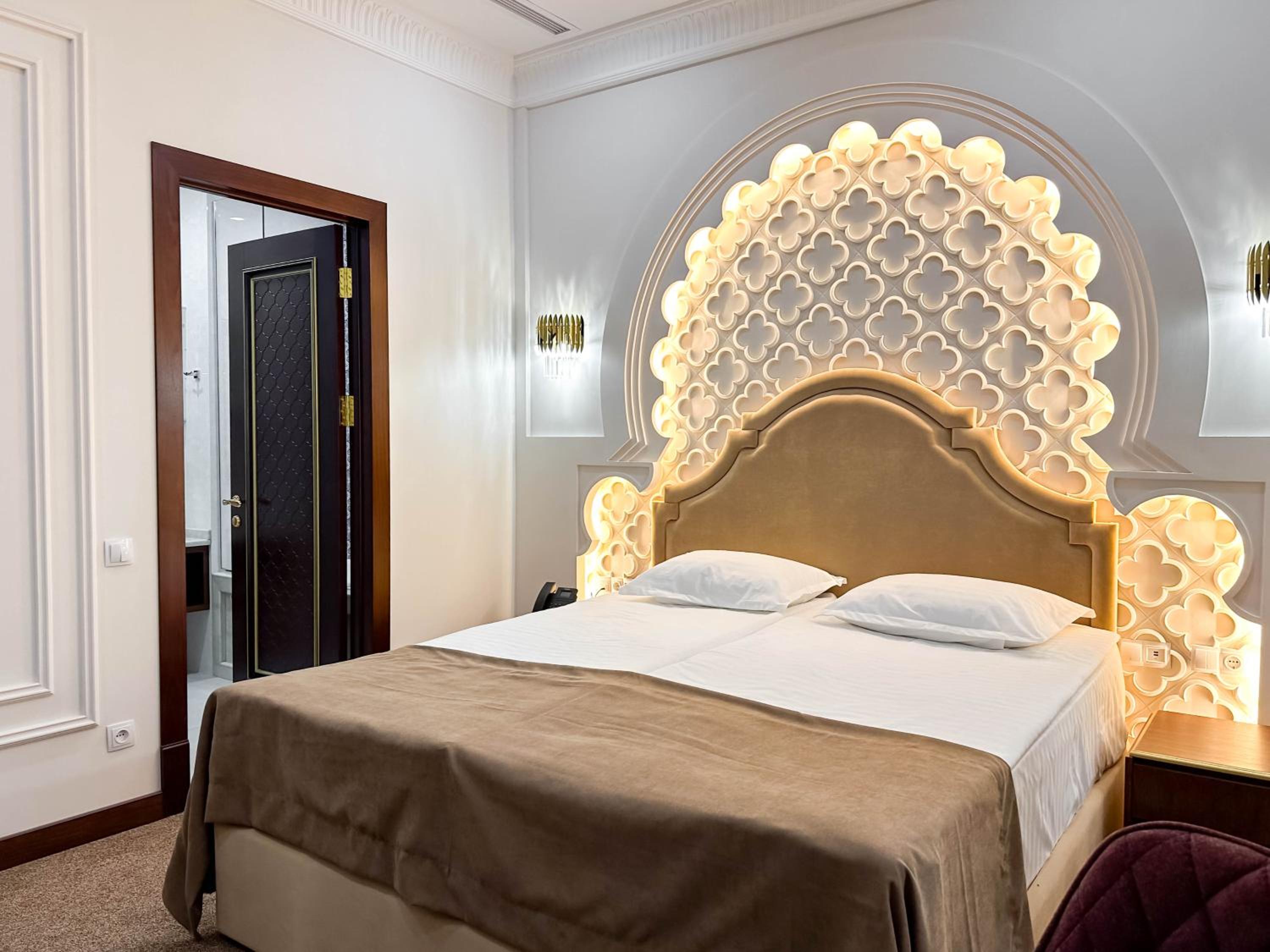 Deluxe Double Room - Photo 3
