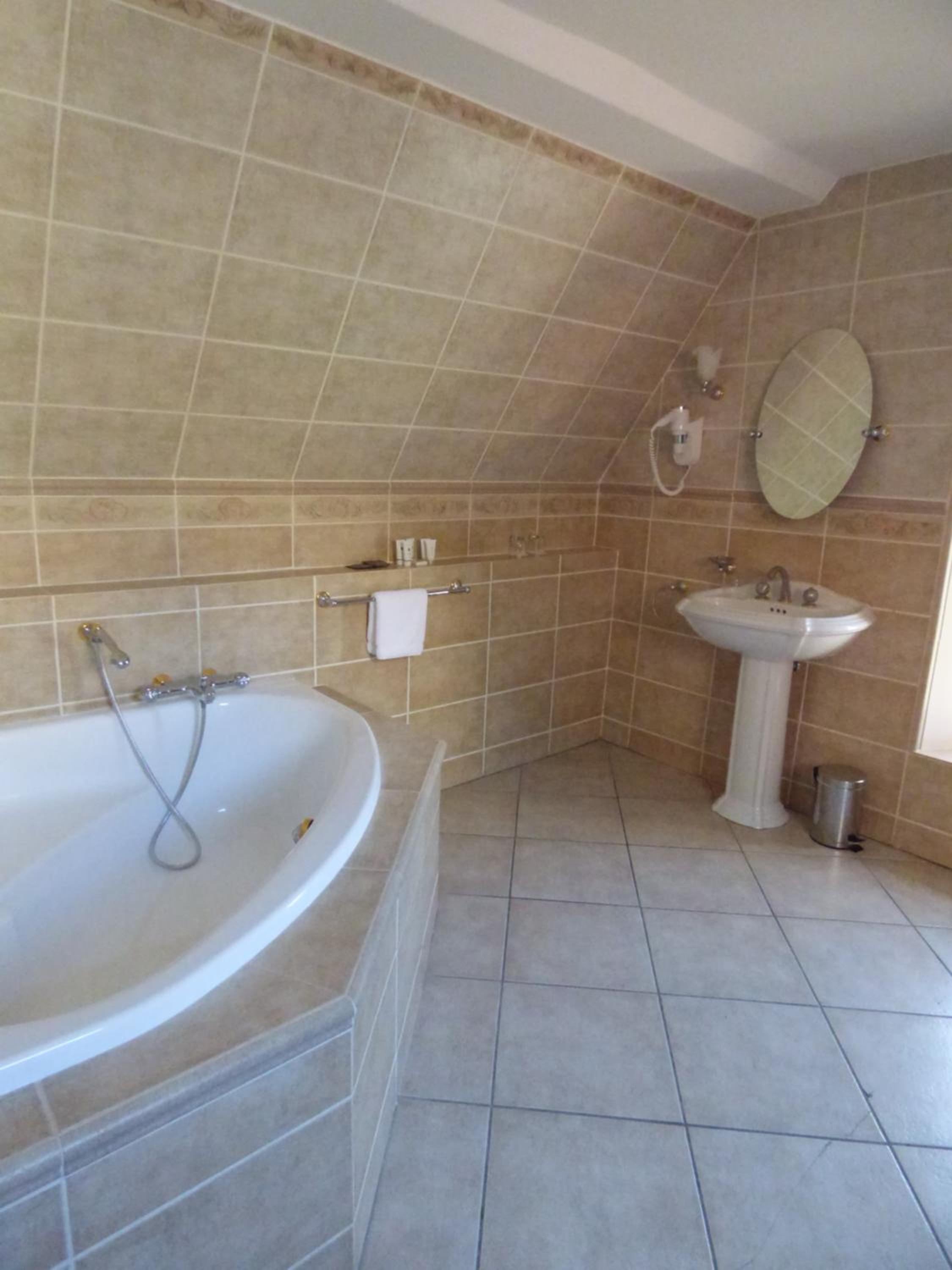 Family Suite - Photo 7