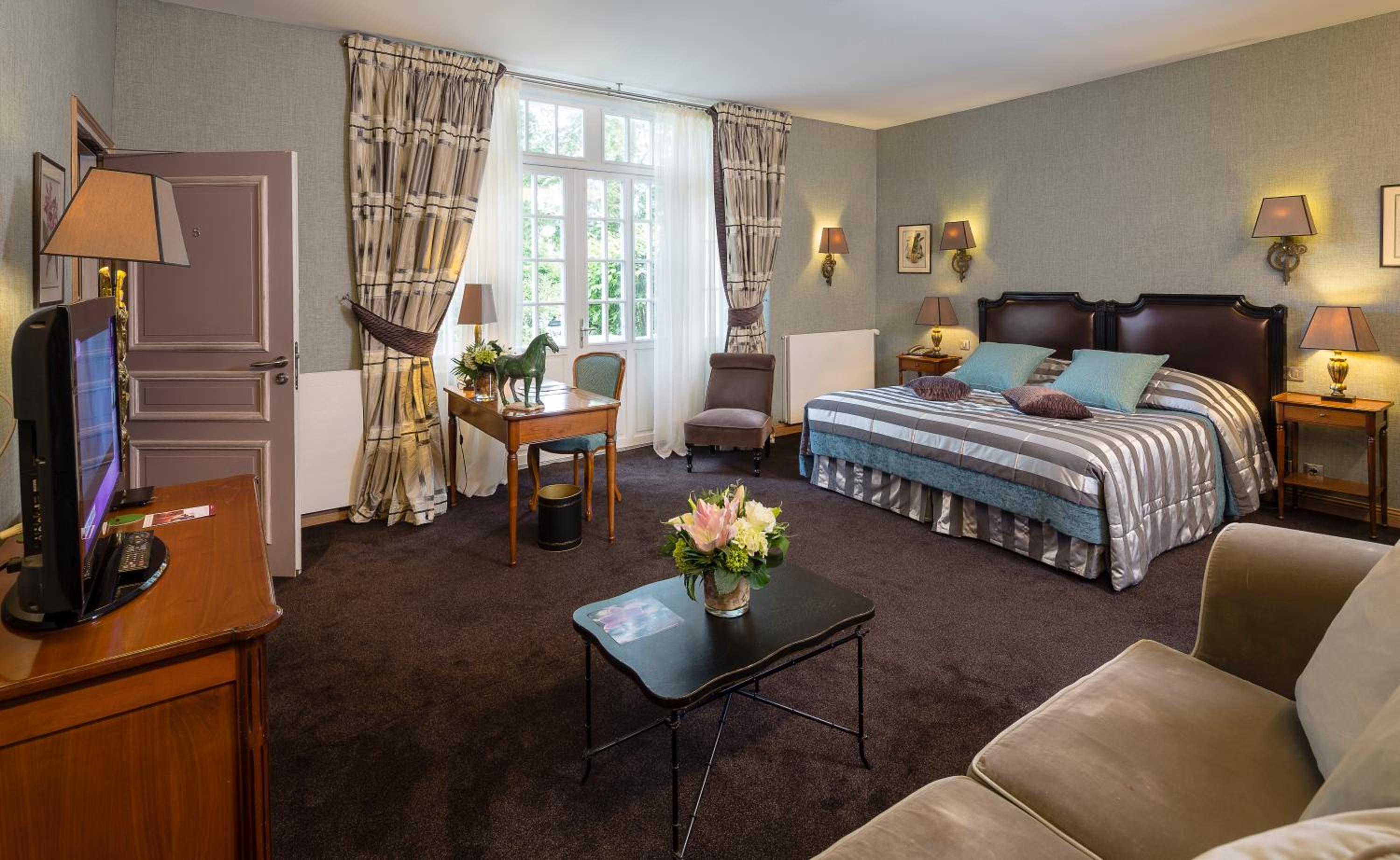Premium Double Room - Photo 1