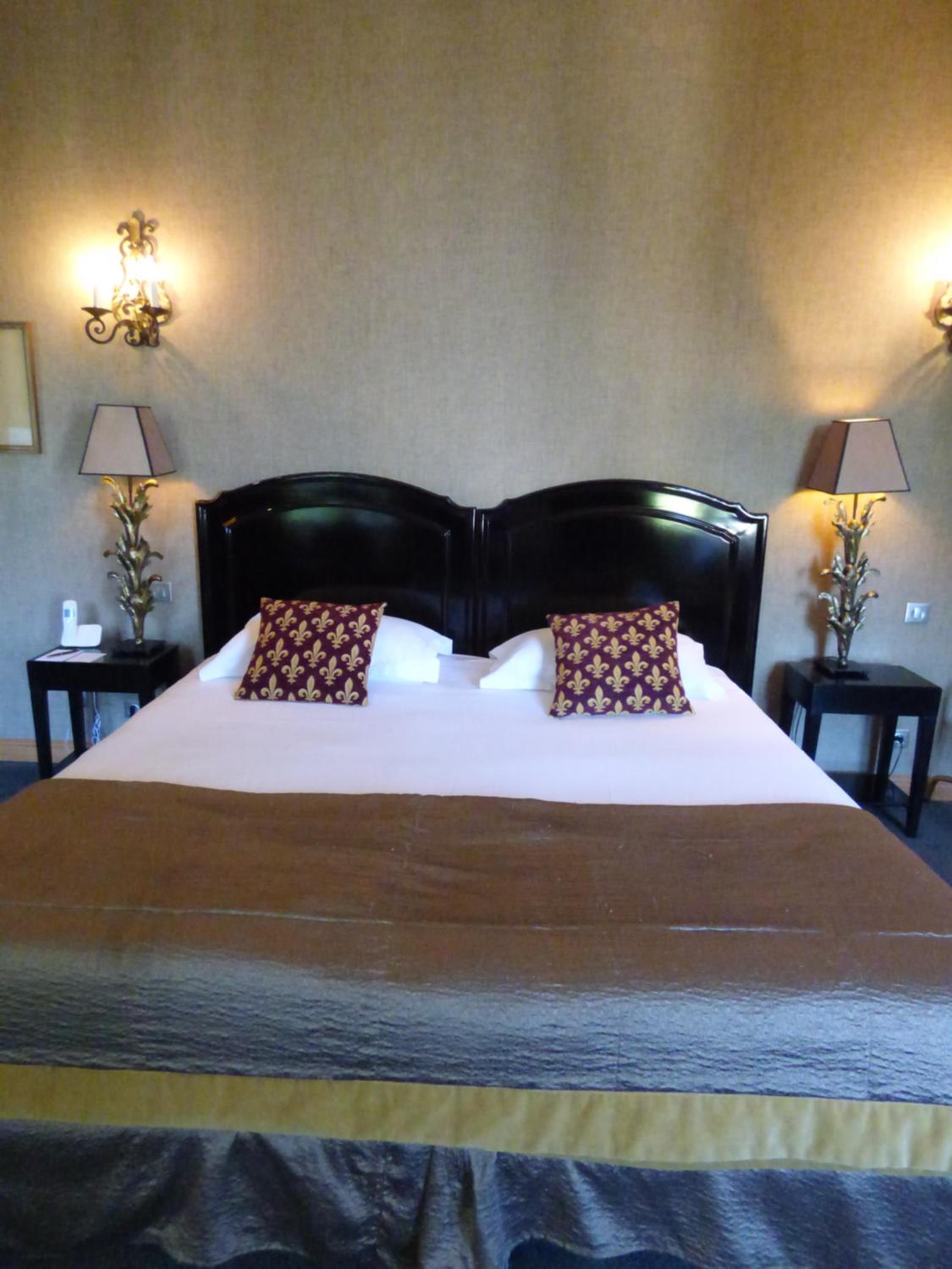 Suite - Photo 3