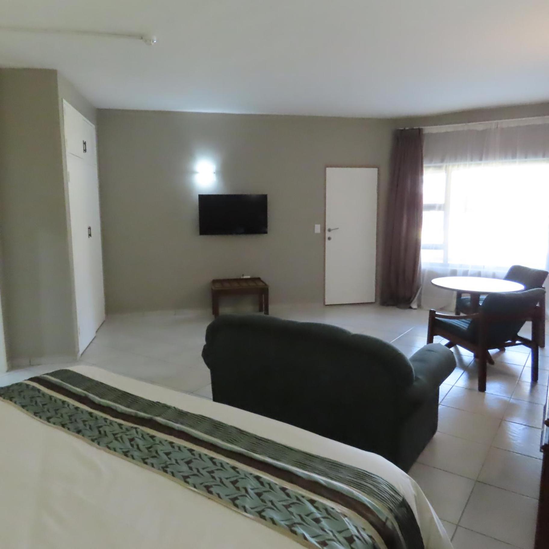 Family Room - Photo 1