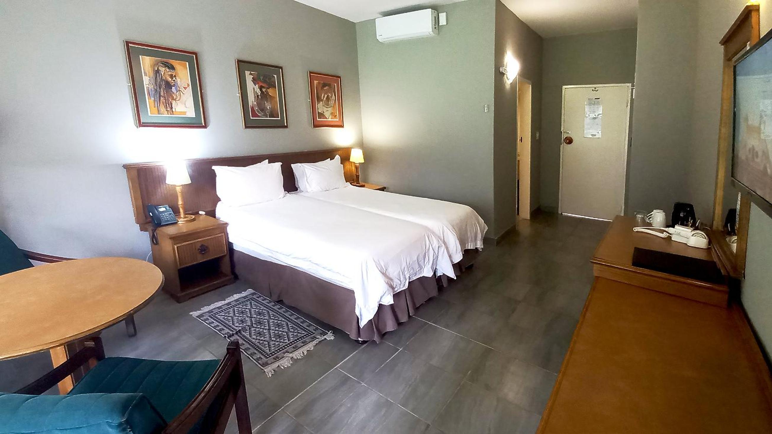 Deluxe Twin Room - Photo 1