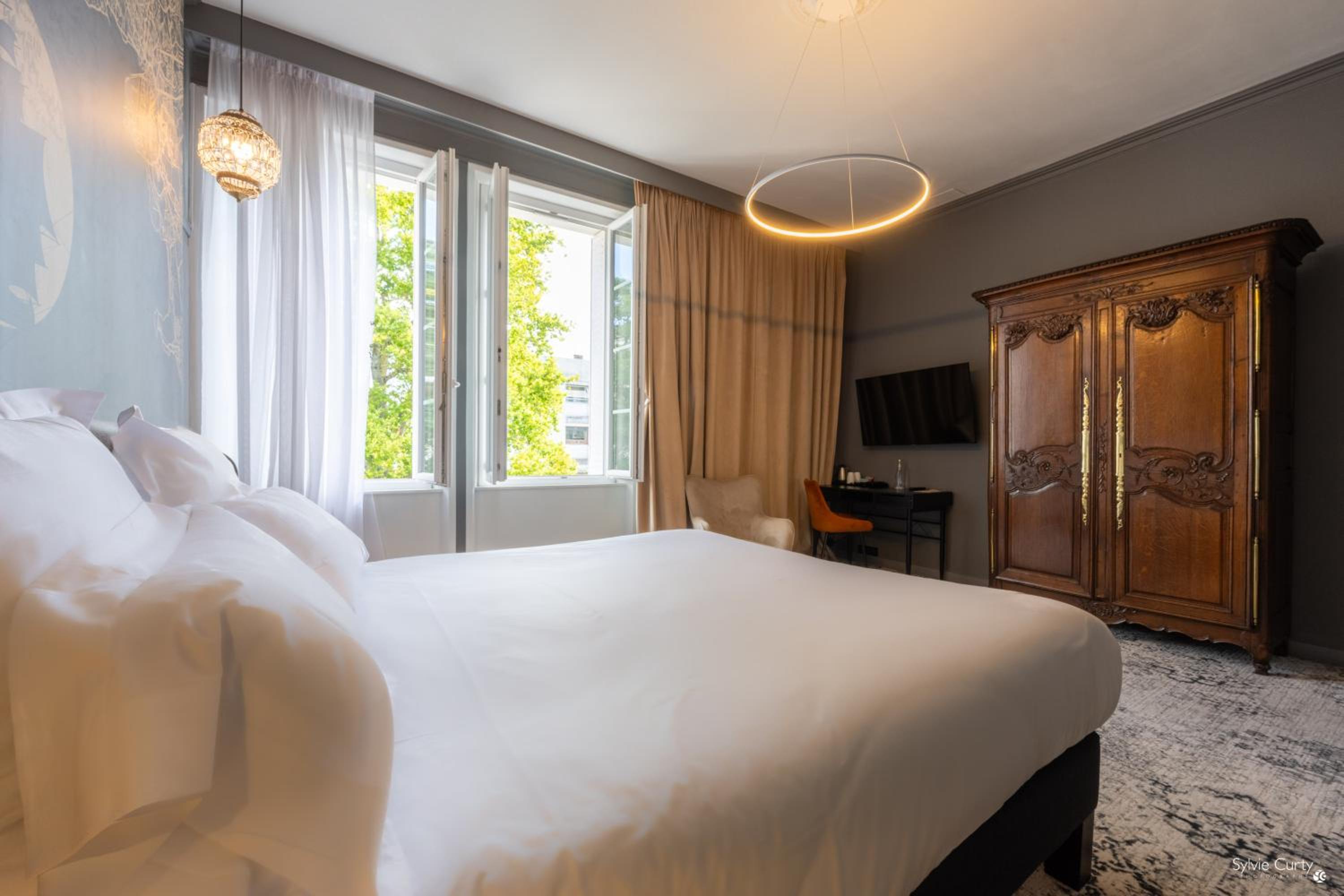 Deluxe Double Room photo 3