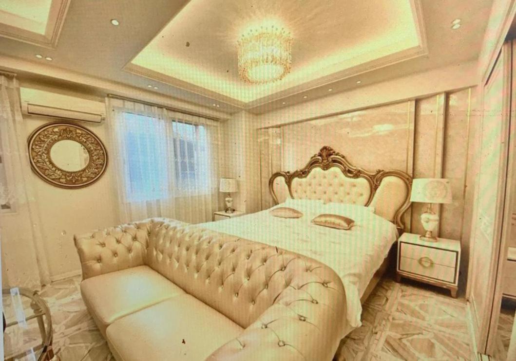 Three-Bedroom Suite photo 2