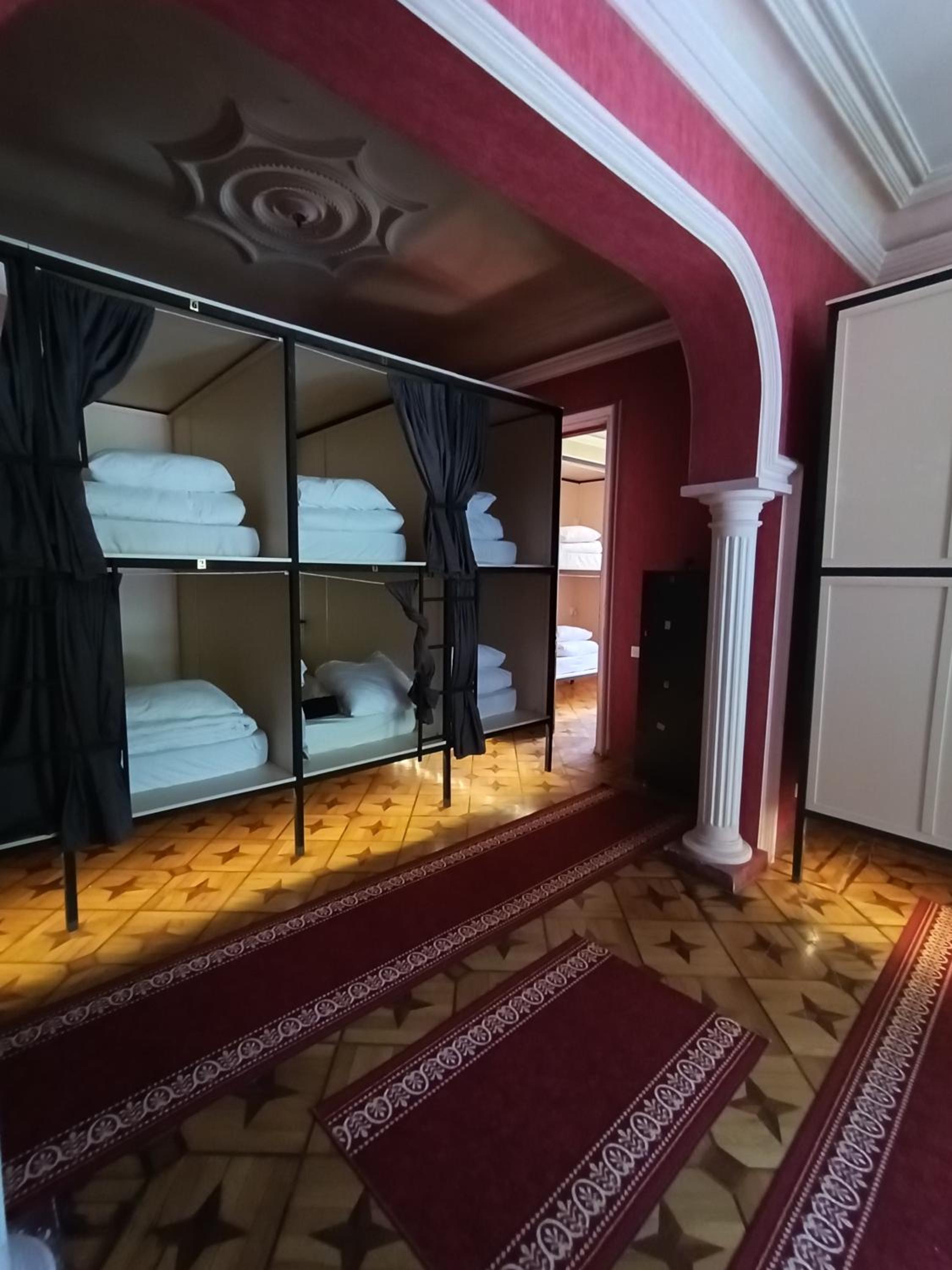 Single Bed in Mixed Dormitory Room photo 2