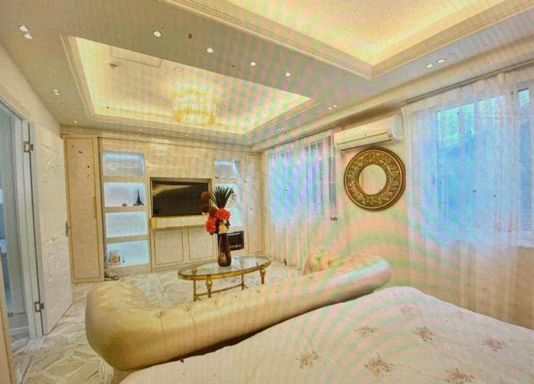 Three-Bedroom Suite photo 3