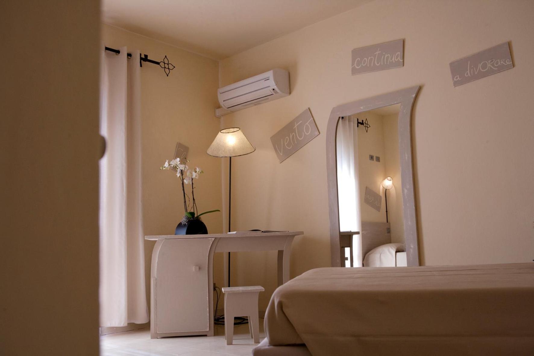 Triple Room with Garden View photo 3