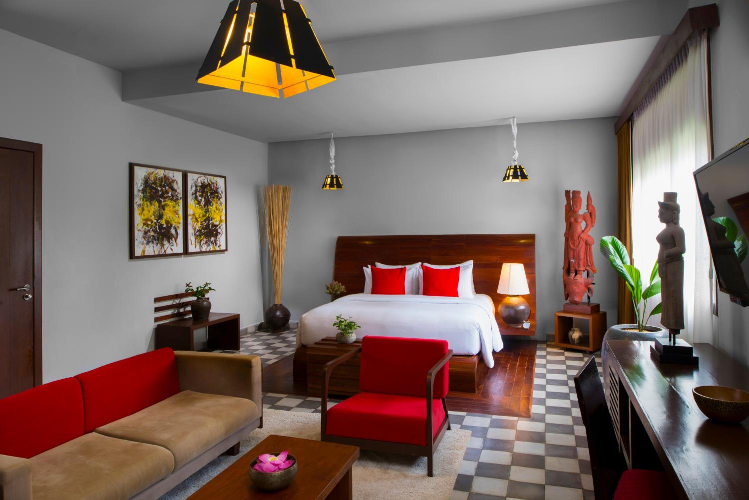 Sokkhak Suite photo 1