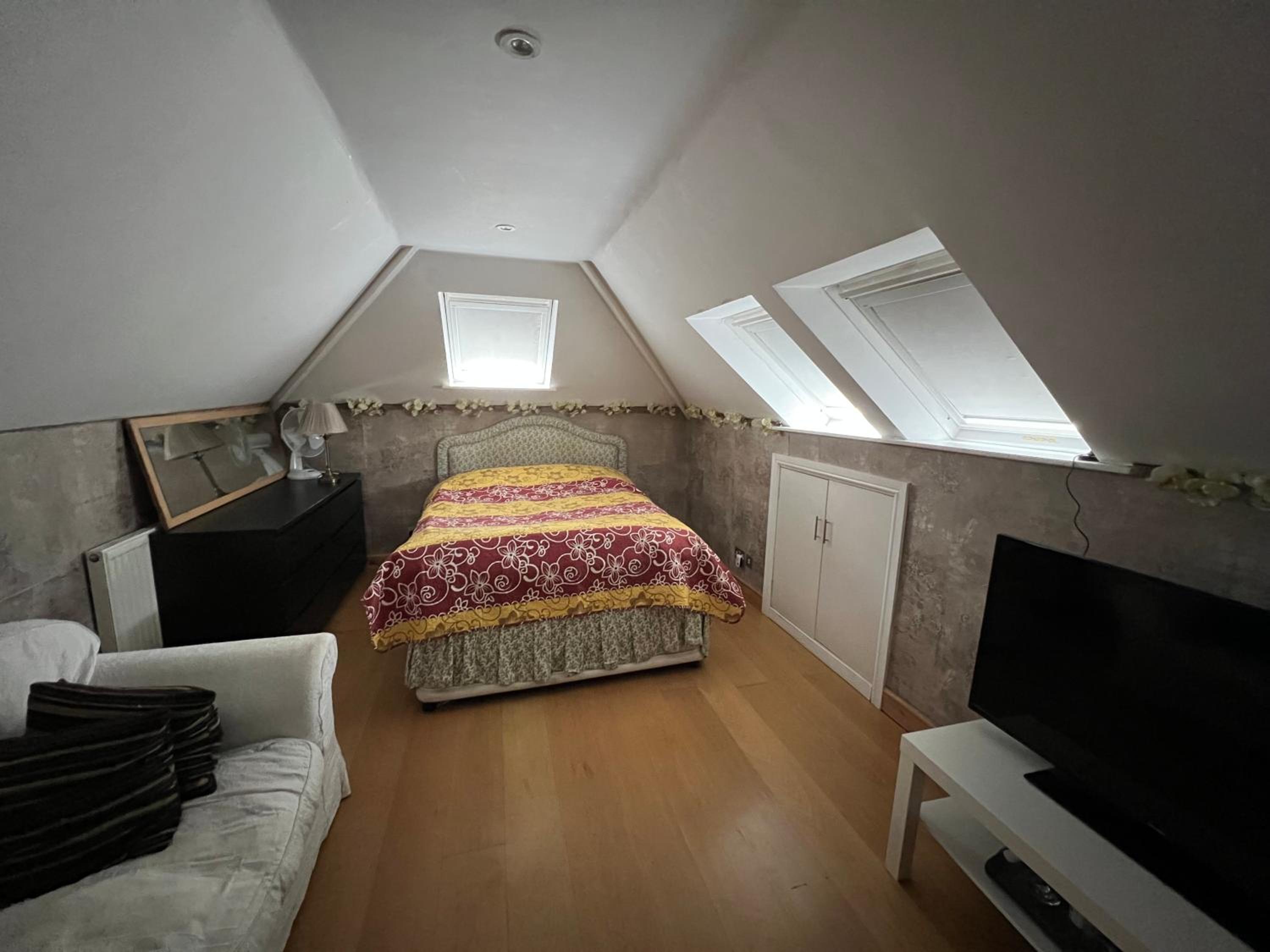 Budget Double Room photo 1
