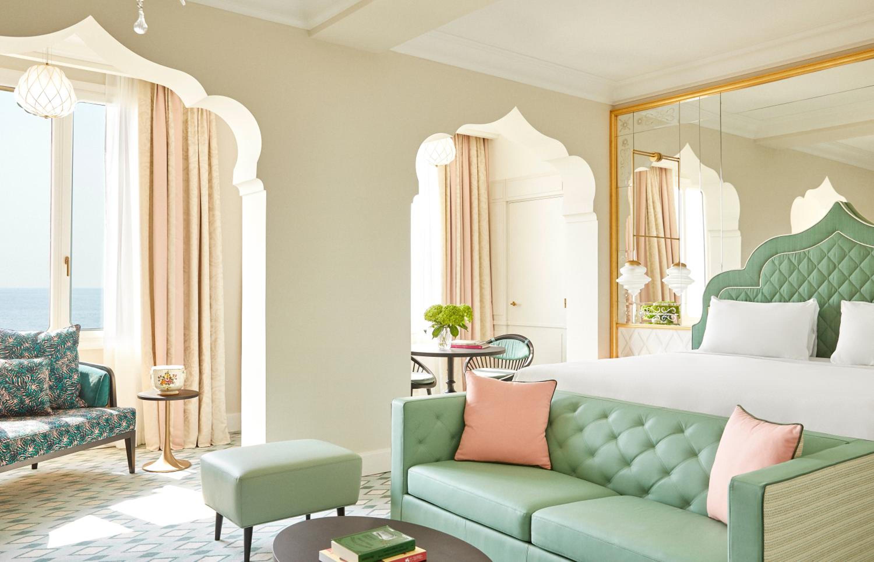 Premium Junior Suite thumbnail 5