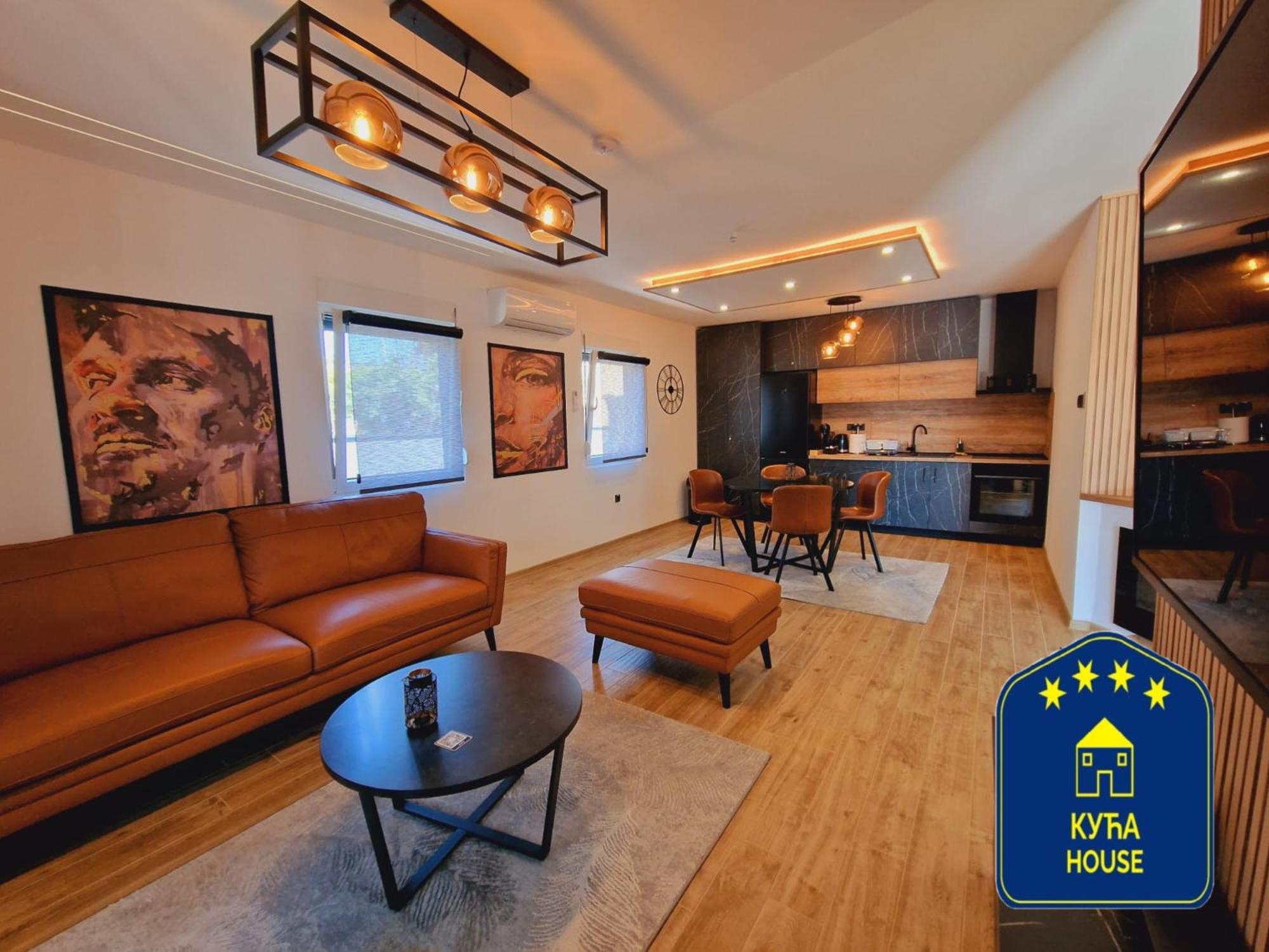 Two-Bedroom House photo 2