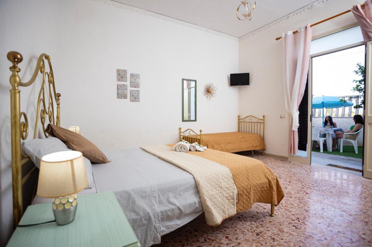 Double Room - Photo 13