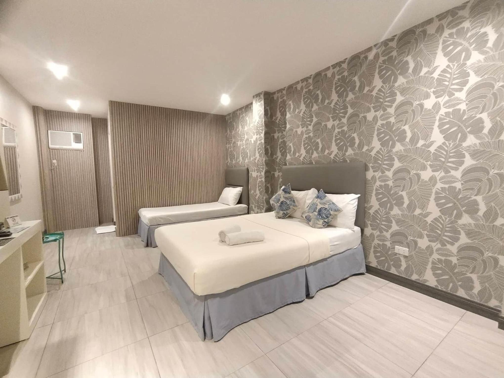 Triple Room photo 2