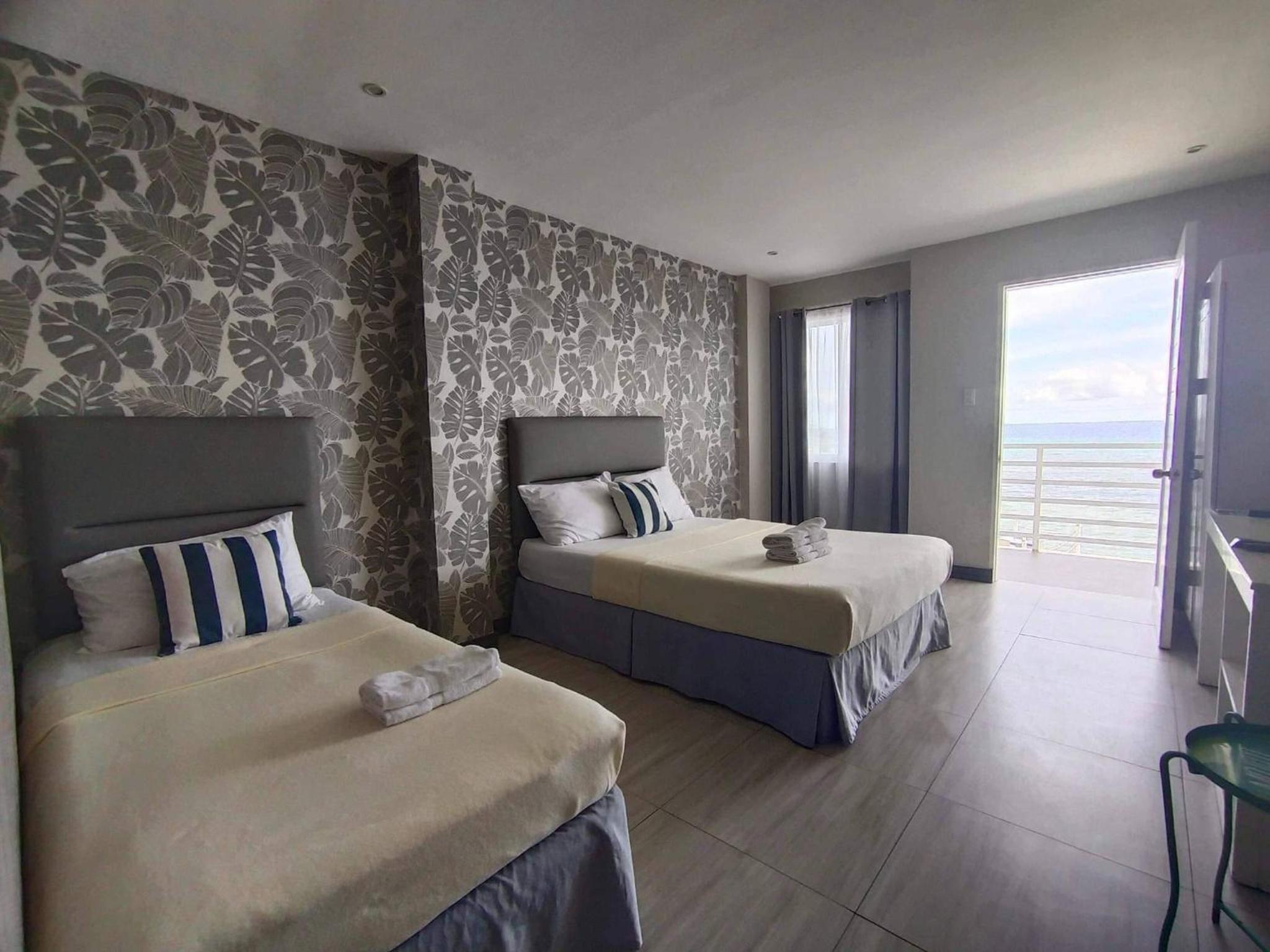 Triple Room with Sea View - Photo 1