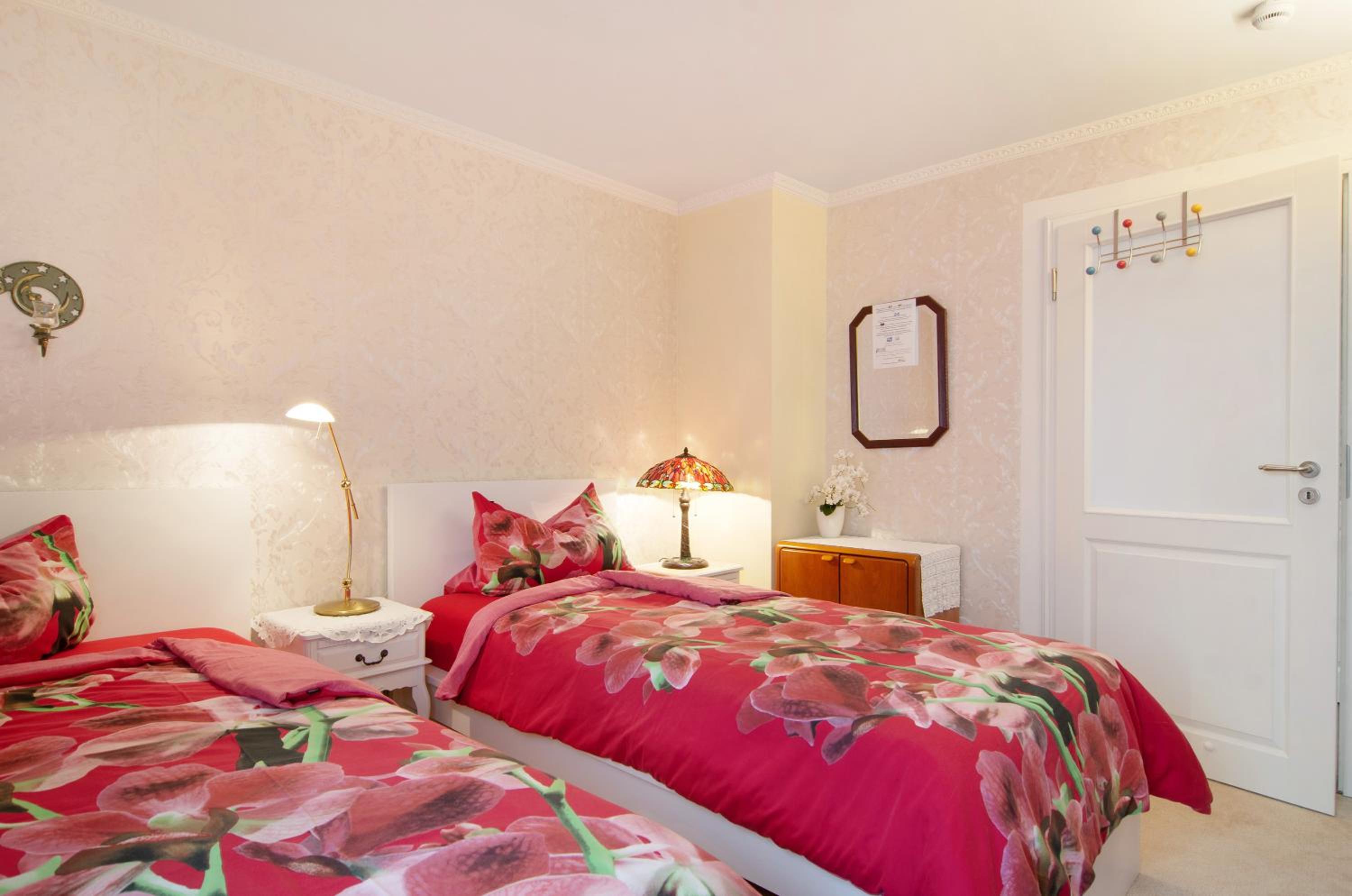 Superior One-Bedroom Apartment with Balcony - Photo 23