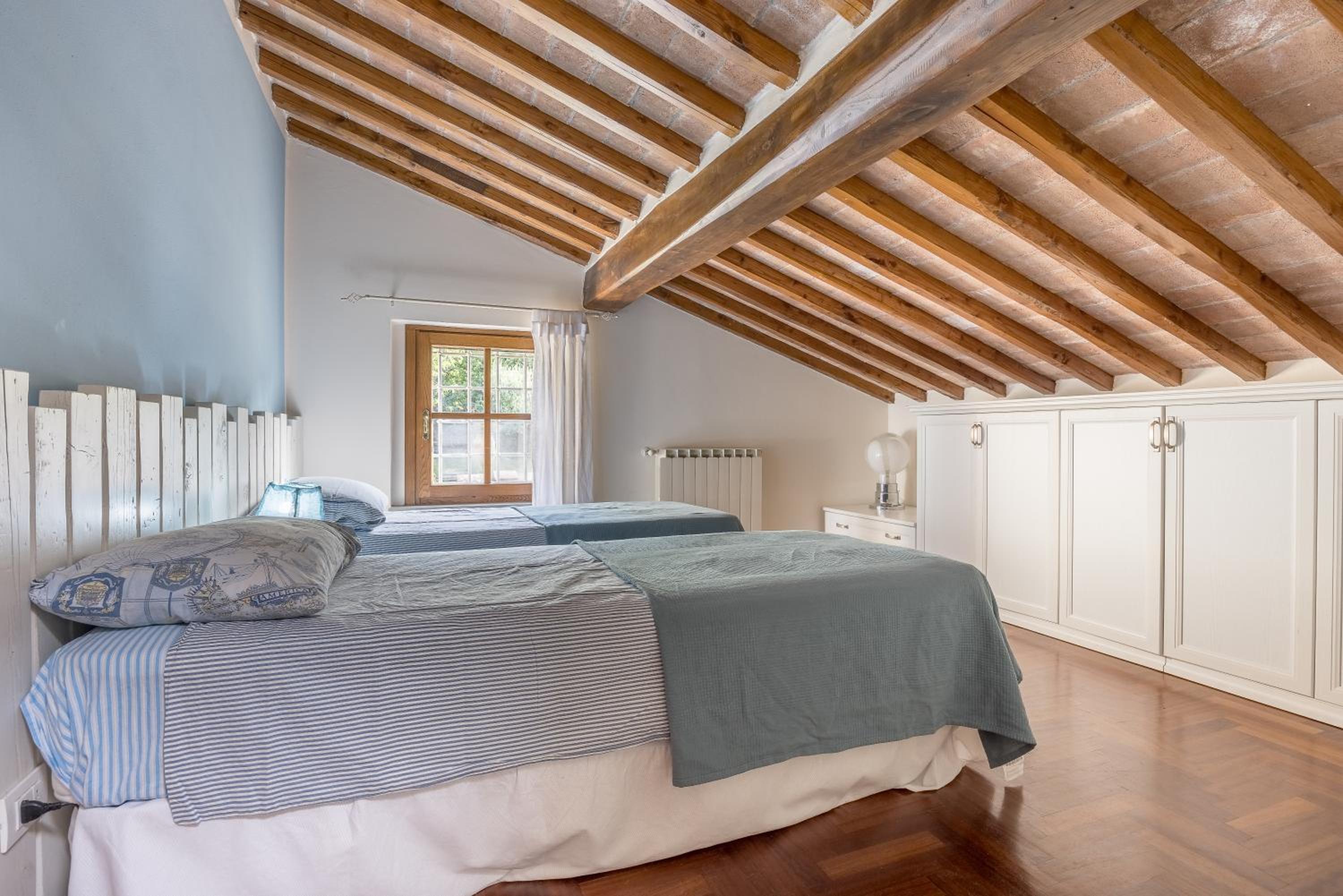 Maisonette photo 3