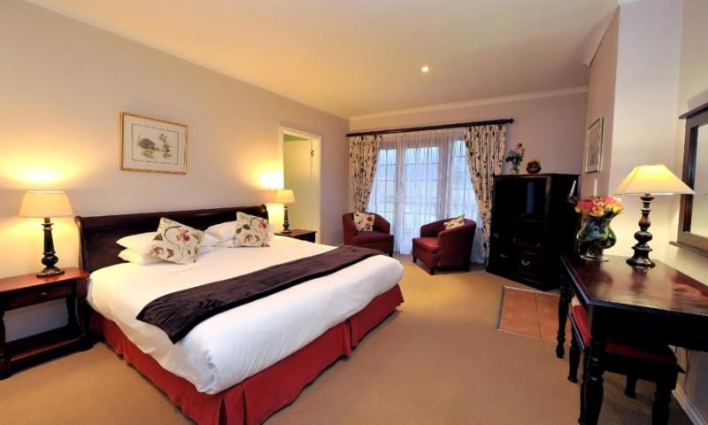 Deluxe Double or Twin Room photo 3