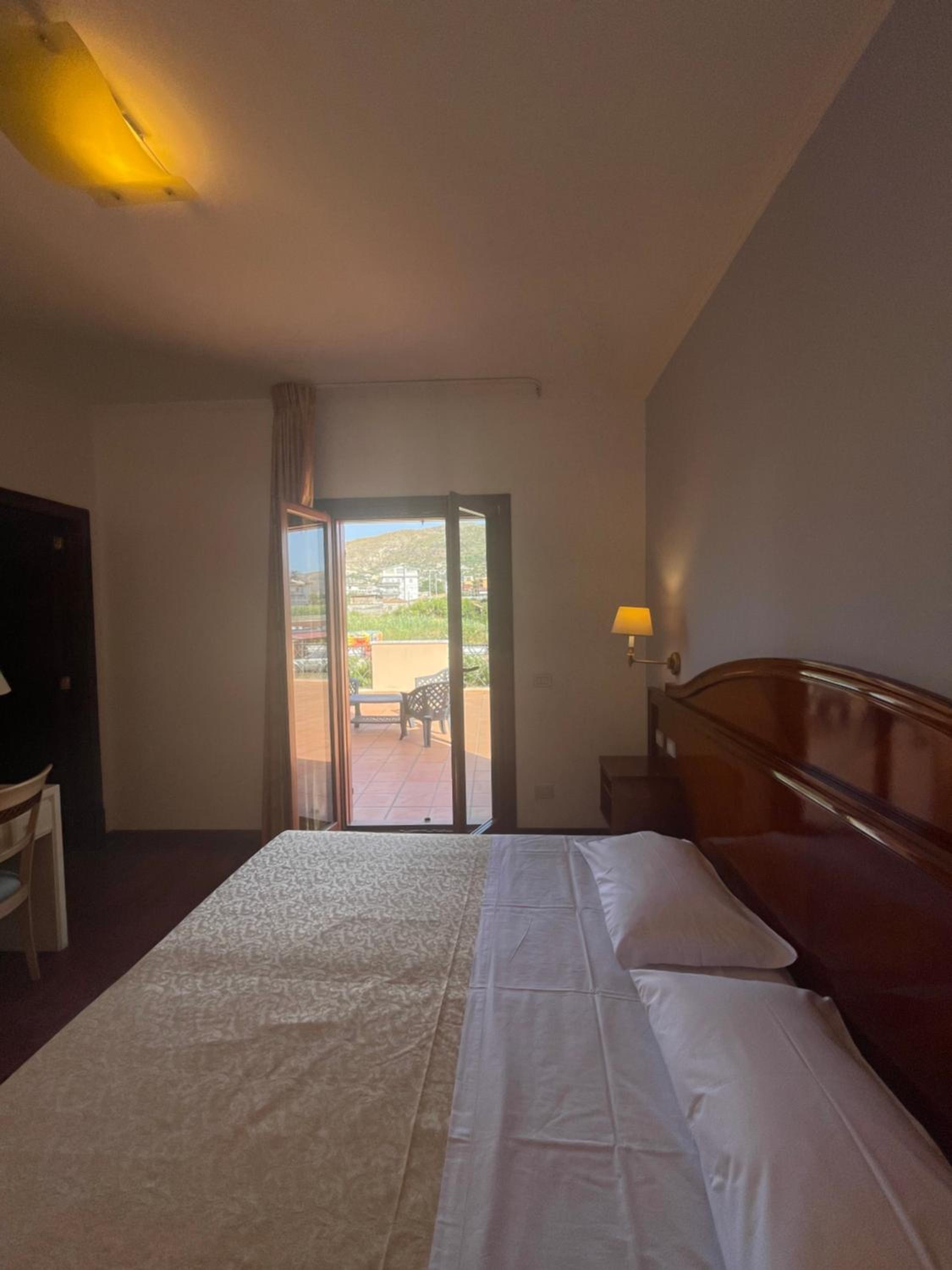 Triple Room - Photo 1