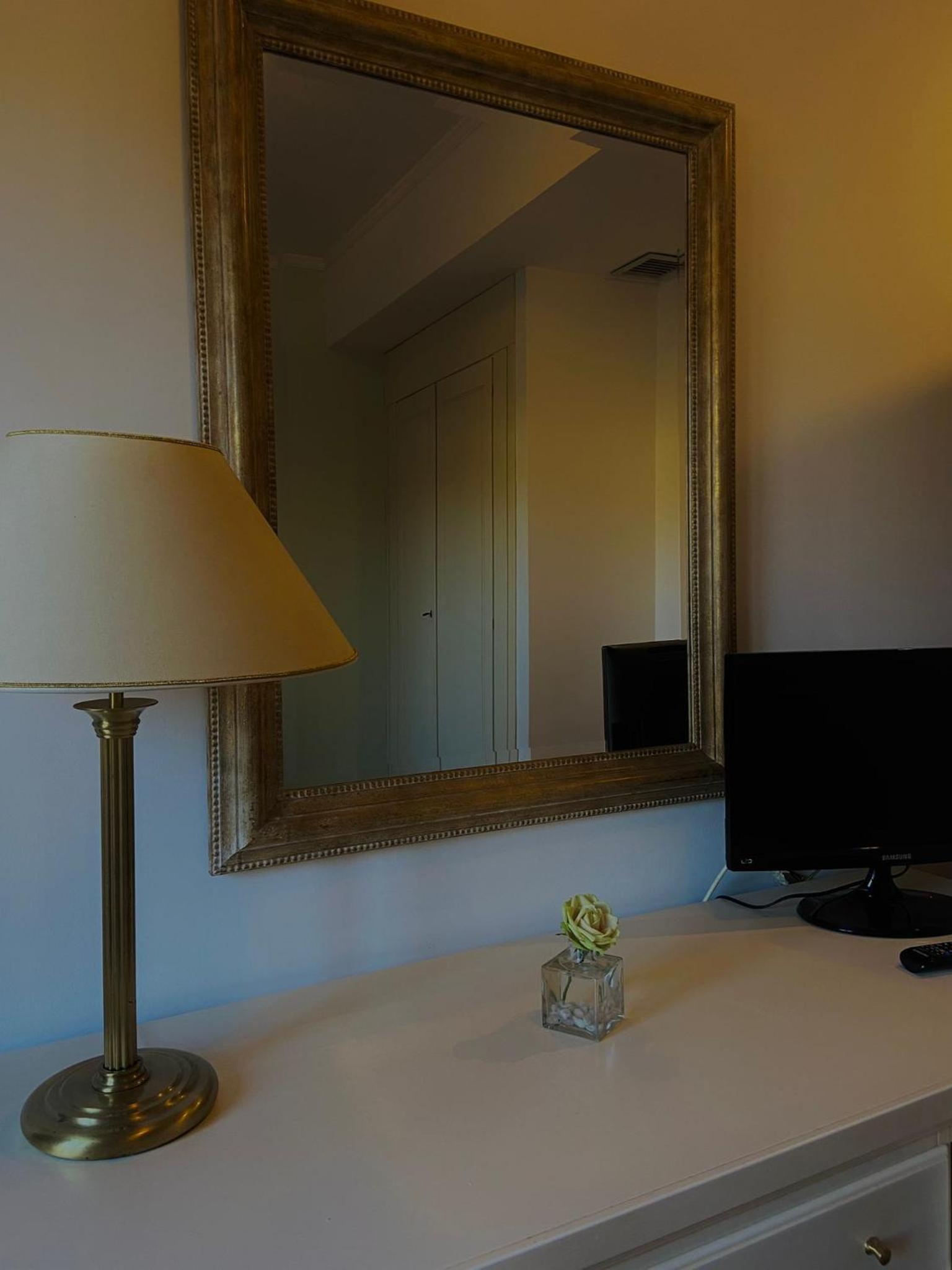 Twin Room - Photo 3