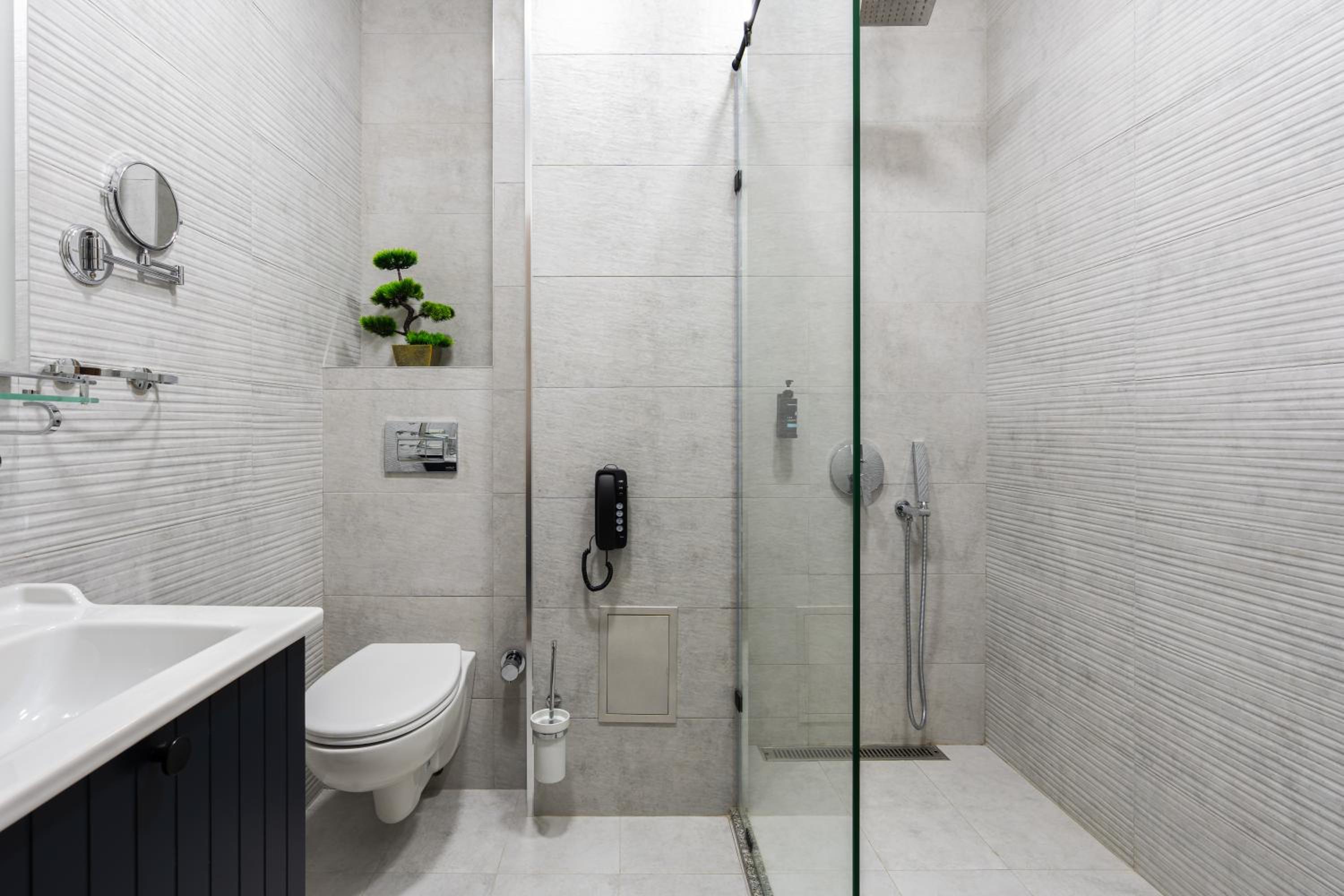 Double or Twin Room - Photo 14
