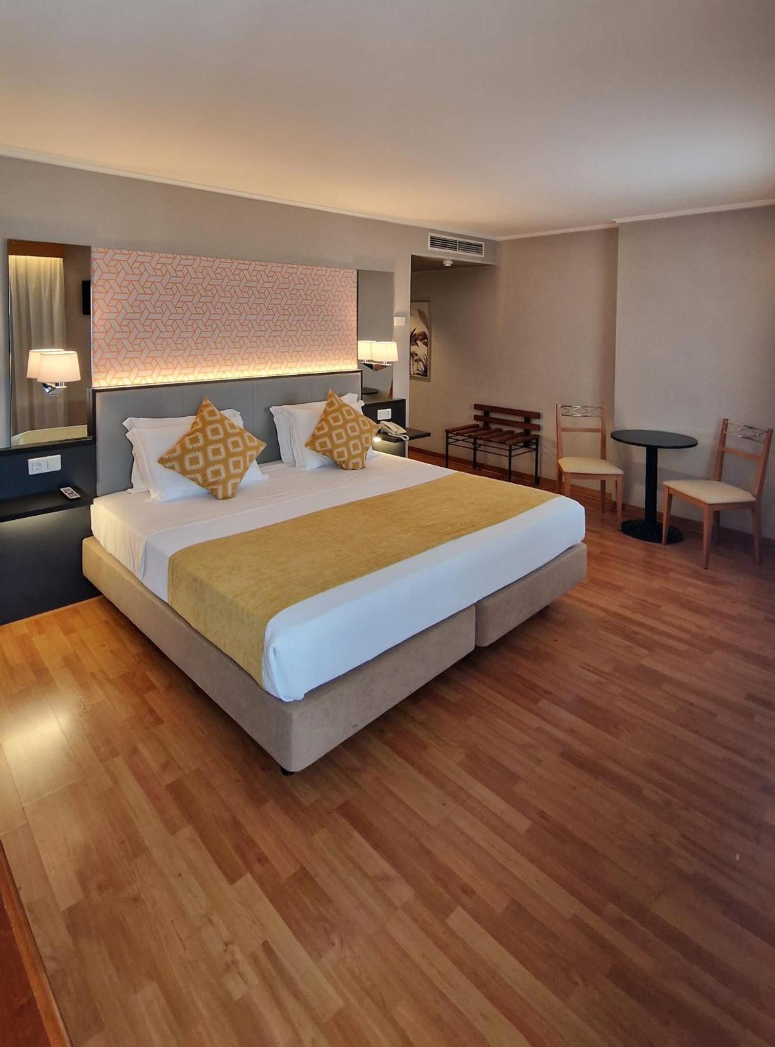 Superior Double Room - Photo 3