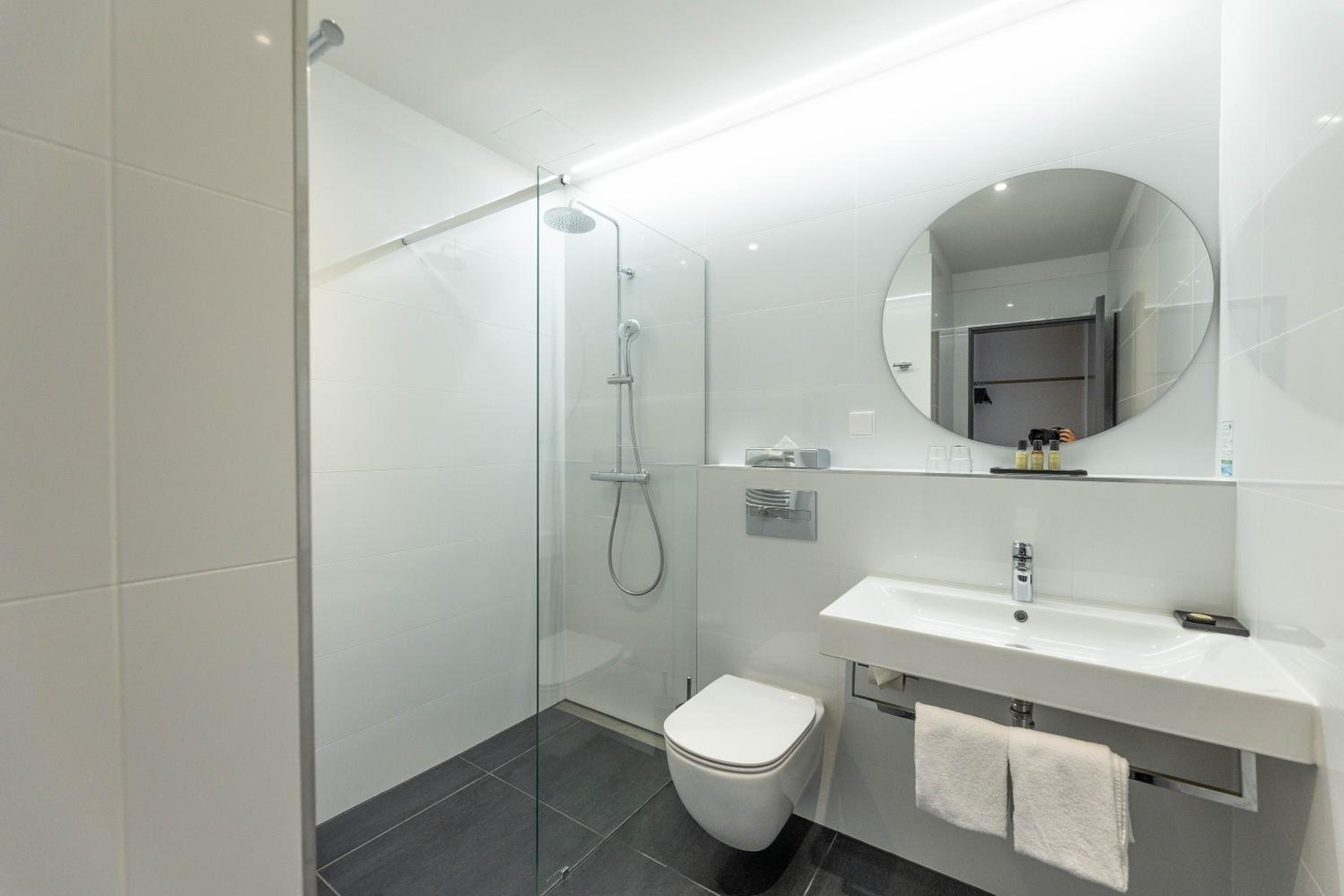 Elegant Double Room - Photo 6