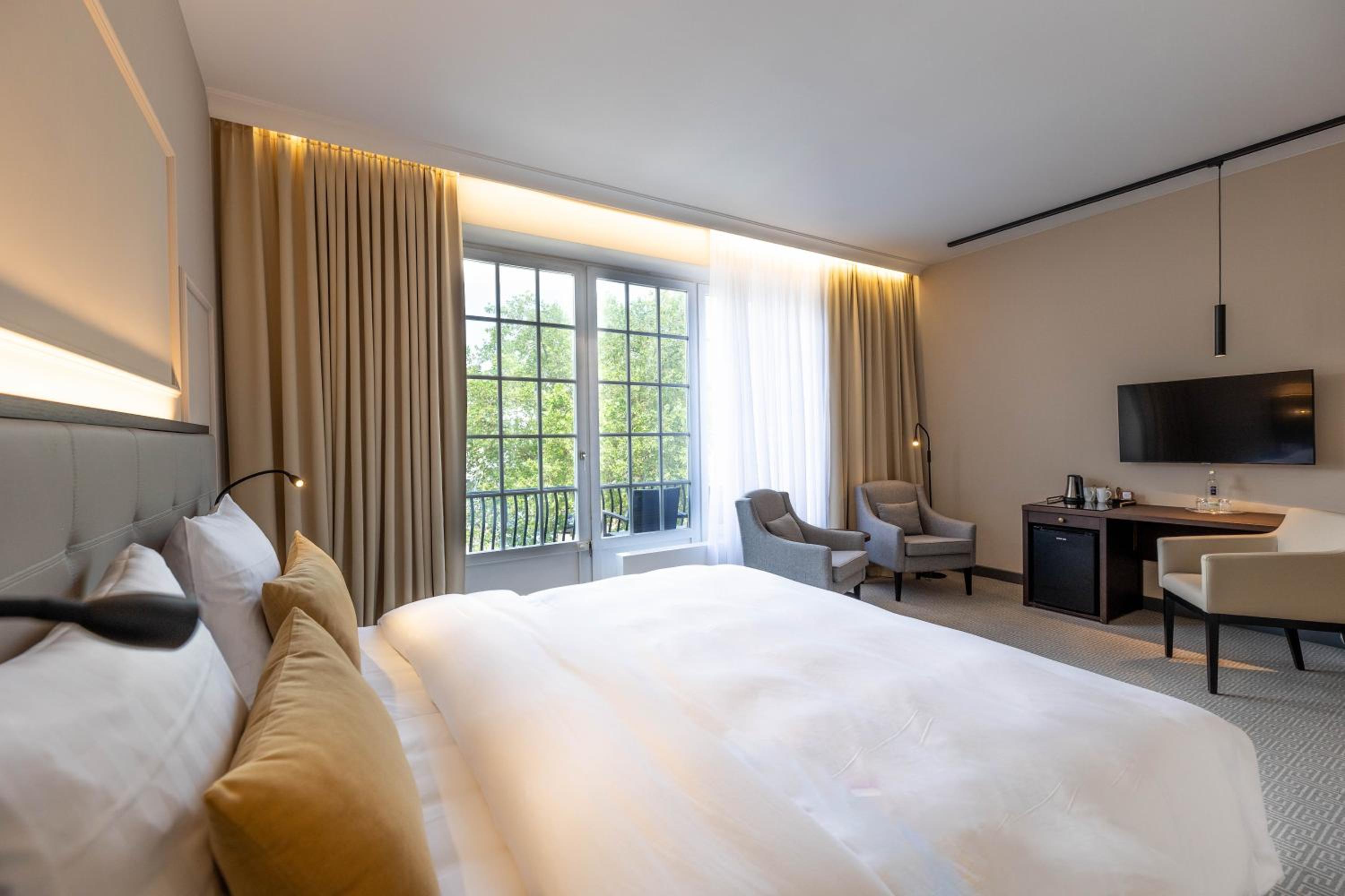 Elegant Double Room - Photo 4