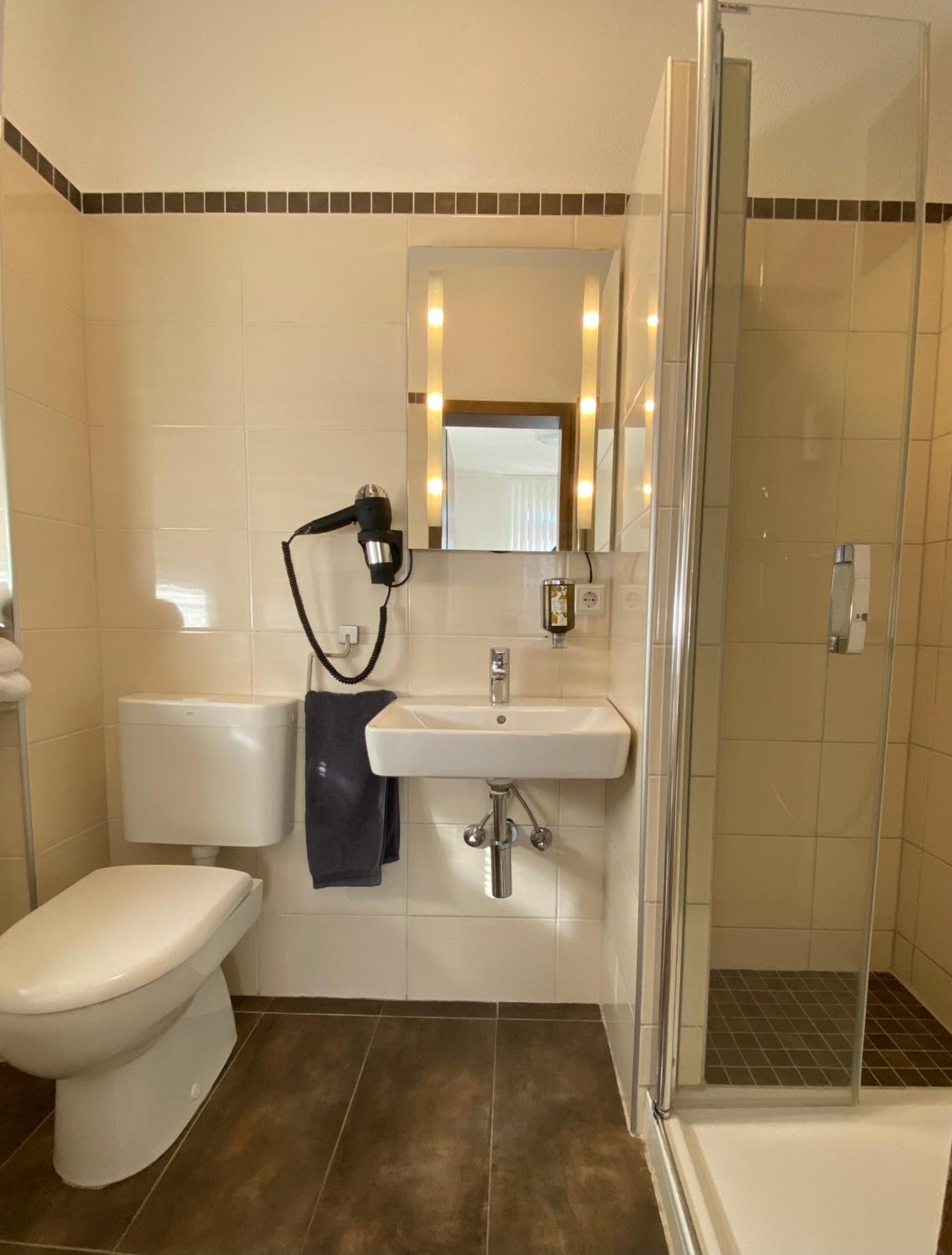 Double Room  (Flexible Rate) photo 2