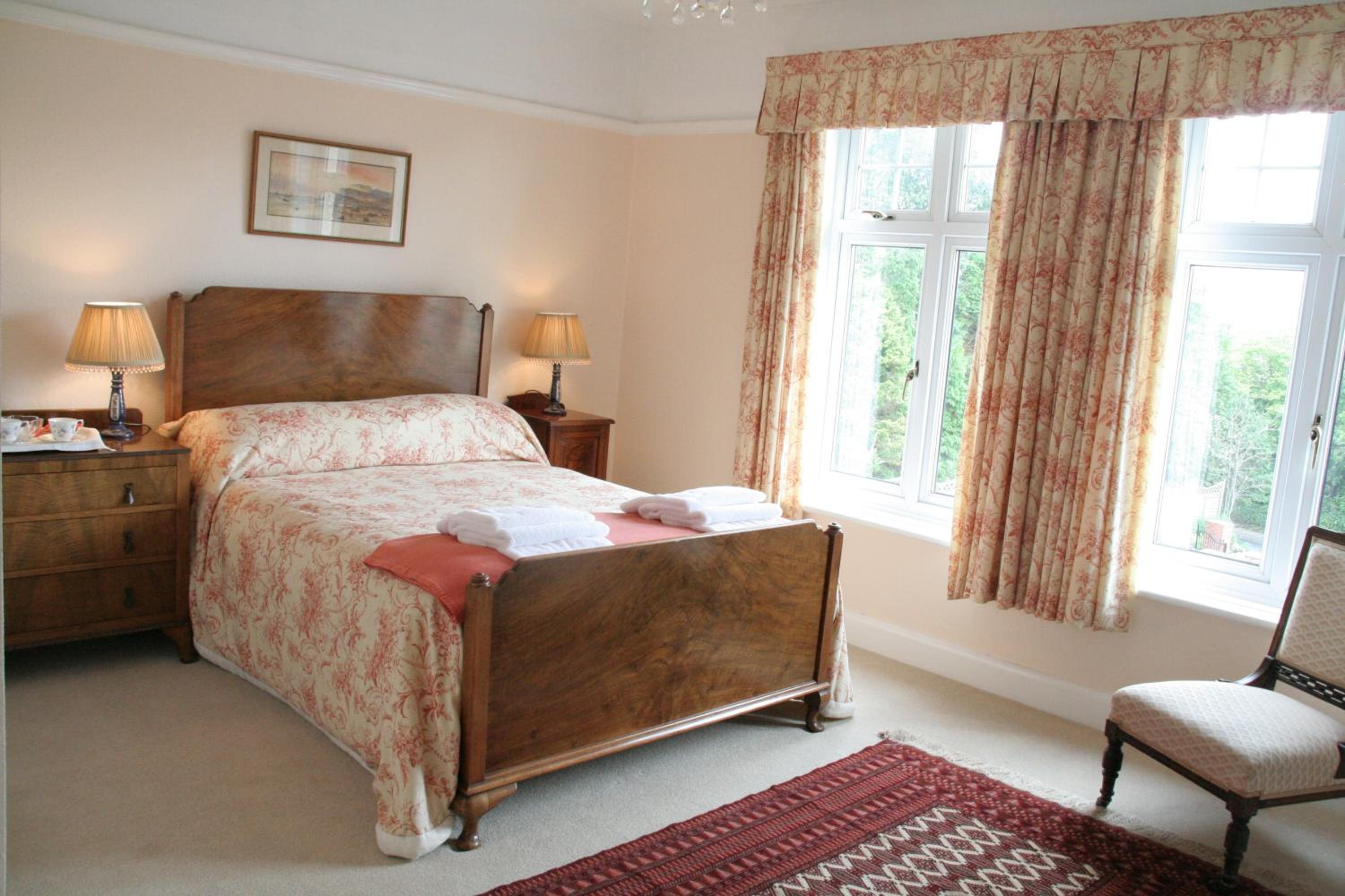 Deluxe Double Room with Shower