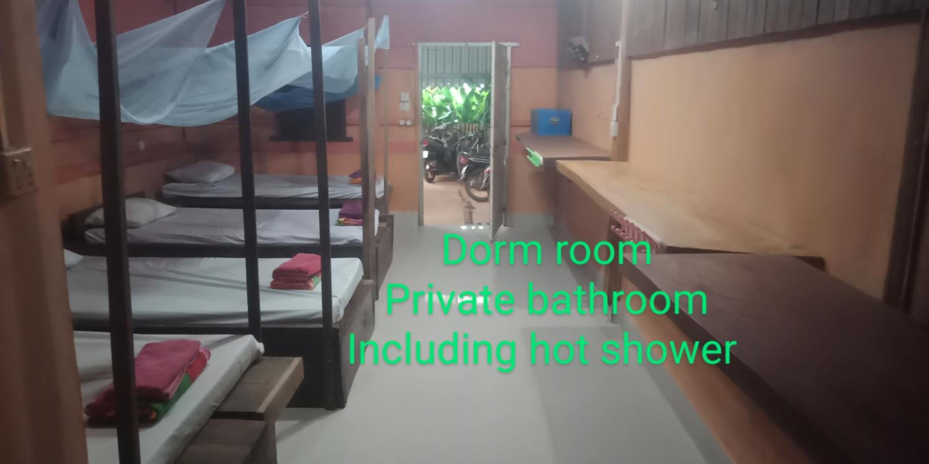 Bed in 4-Bed Mixed Dormitory Room