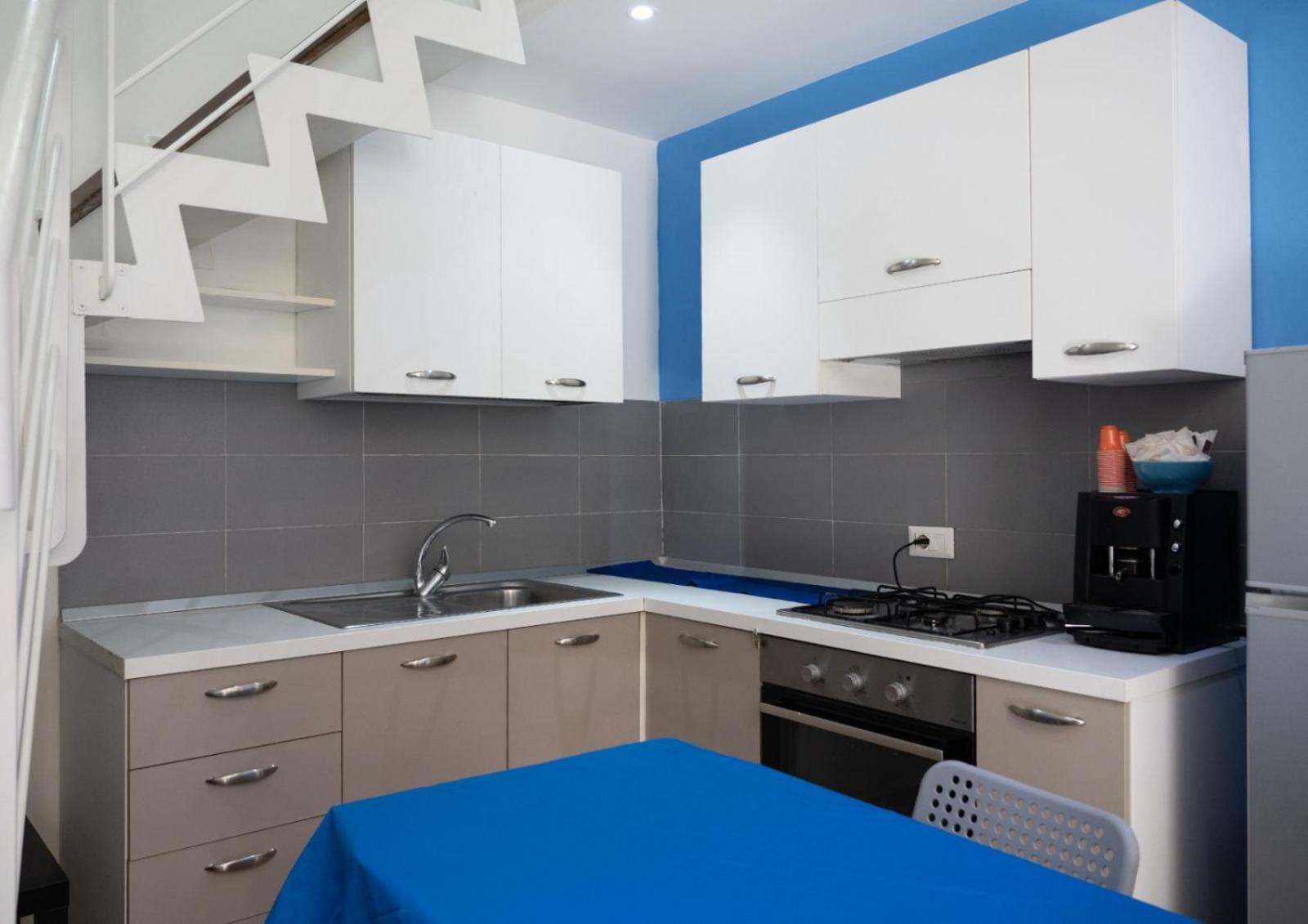 Studio Apartment photo 1