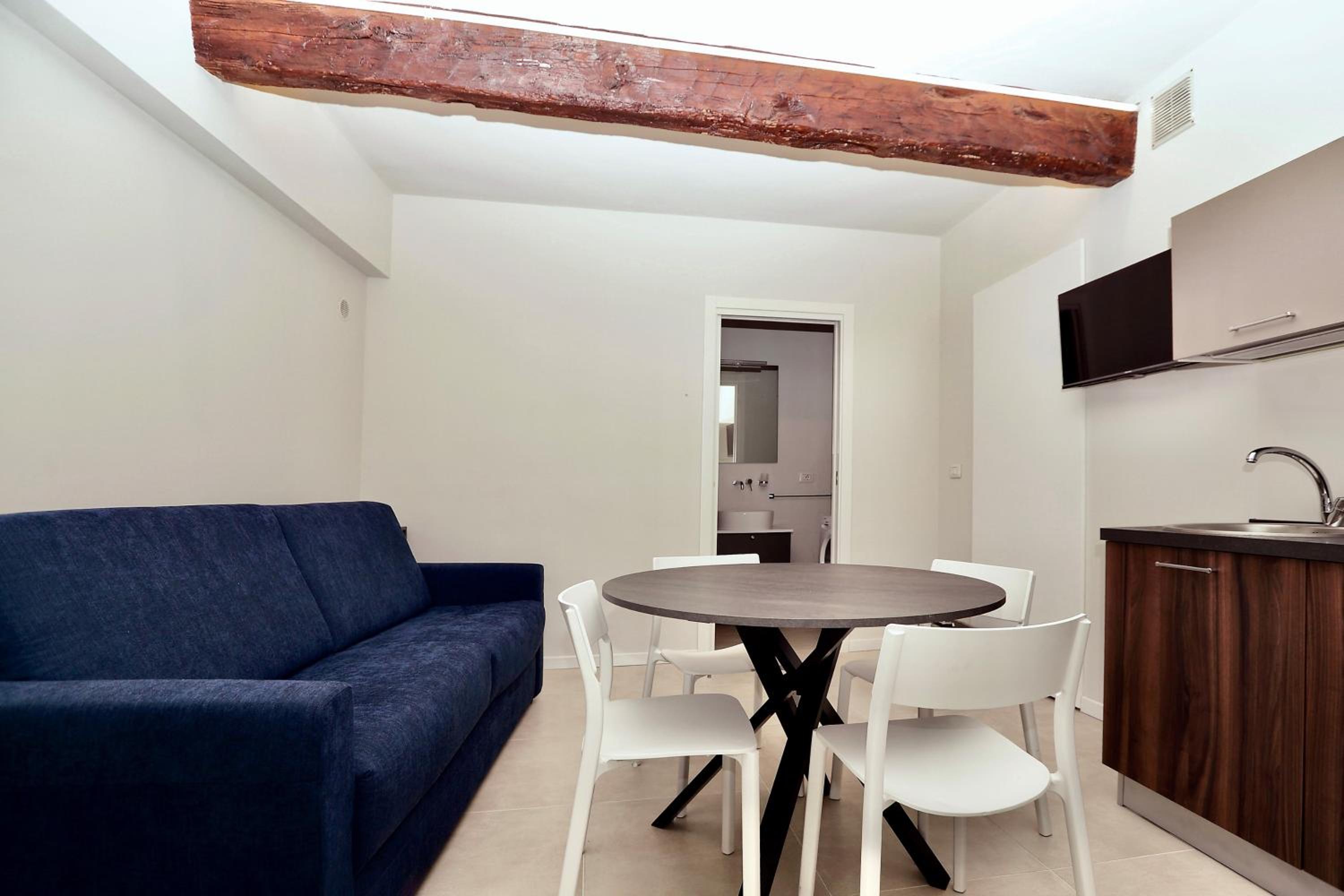 Apartment - Ground Floor photo 1