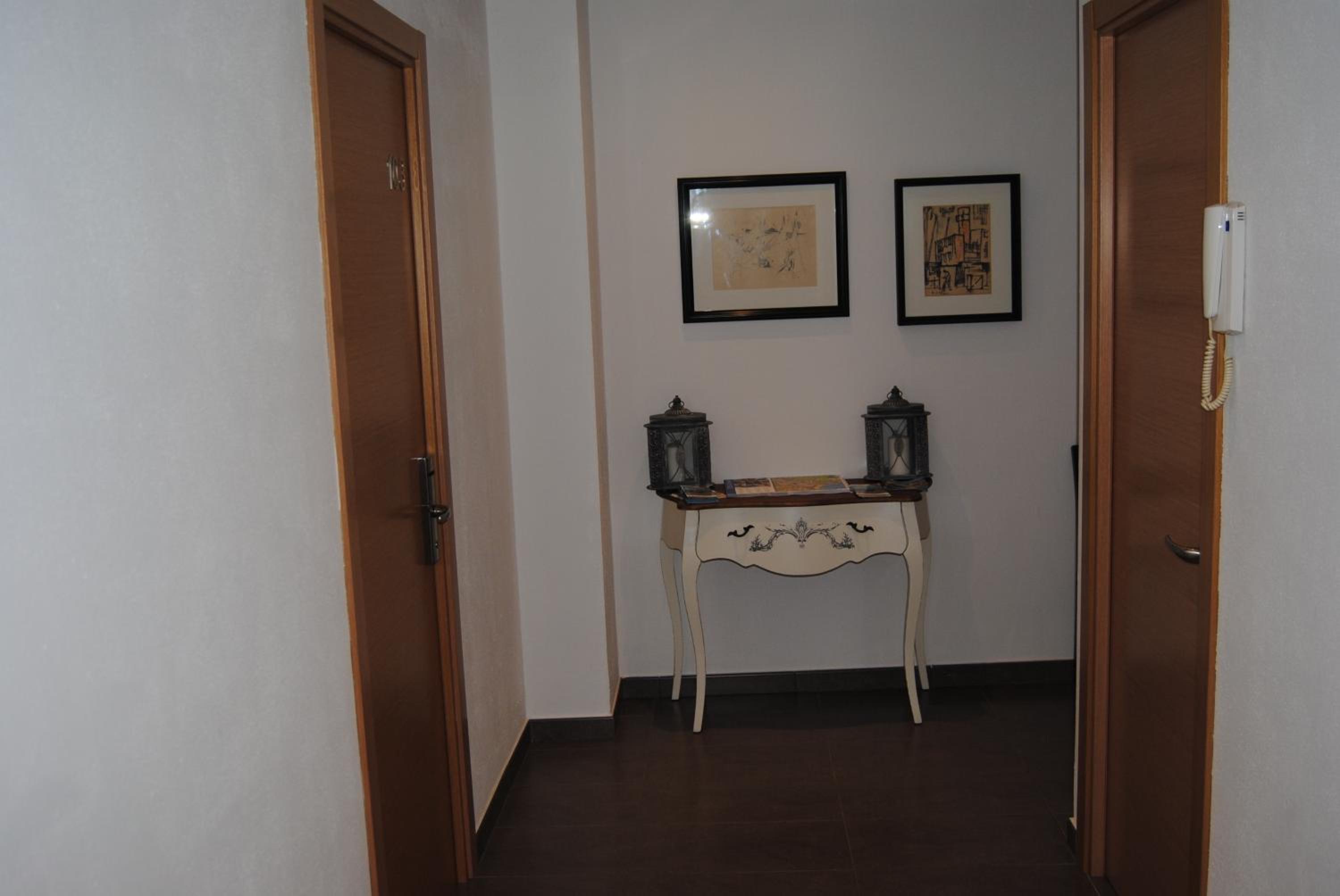 Exterior Double Room with Sea View - Photo 1