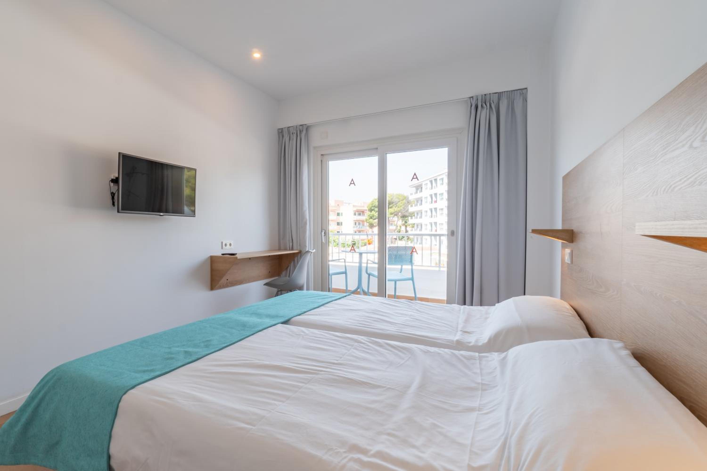 Double Room photo 2