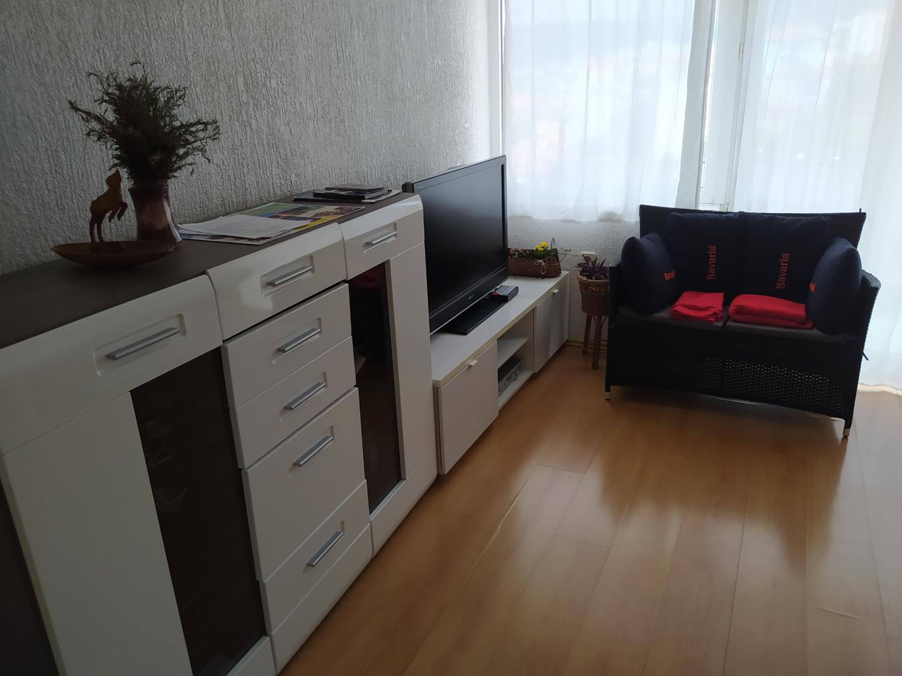 Apartment with Sea View - Photo 26