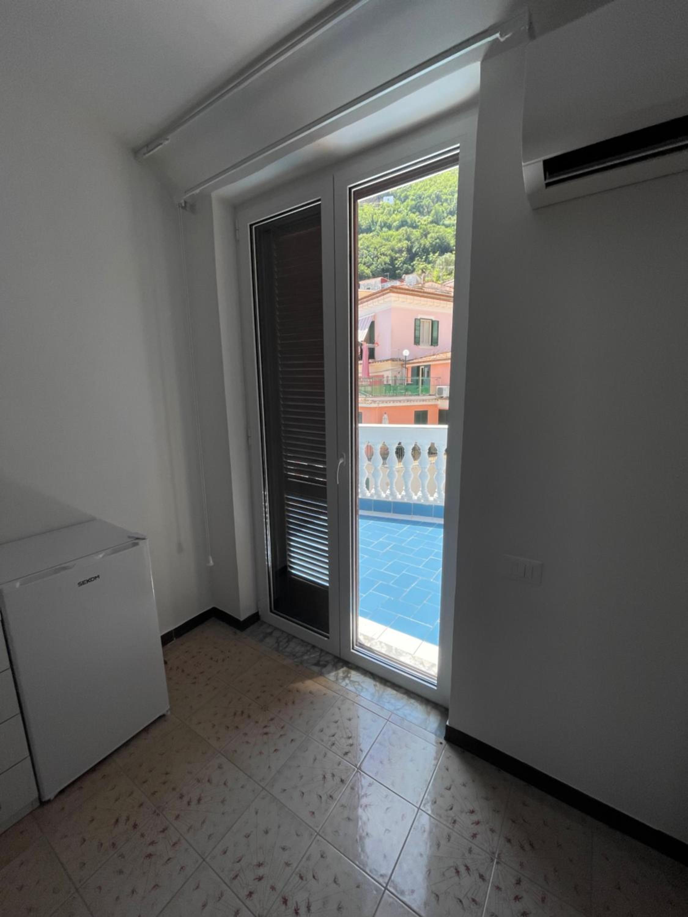Double Room with Mountain View - Photo 4