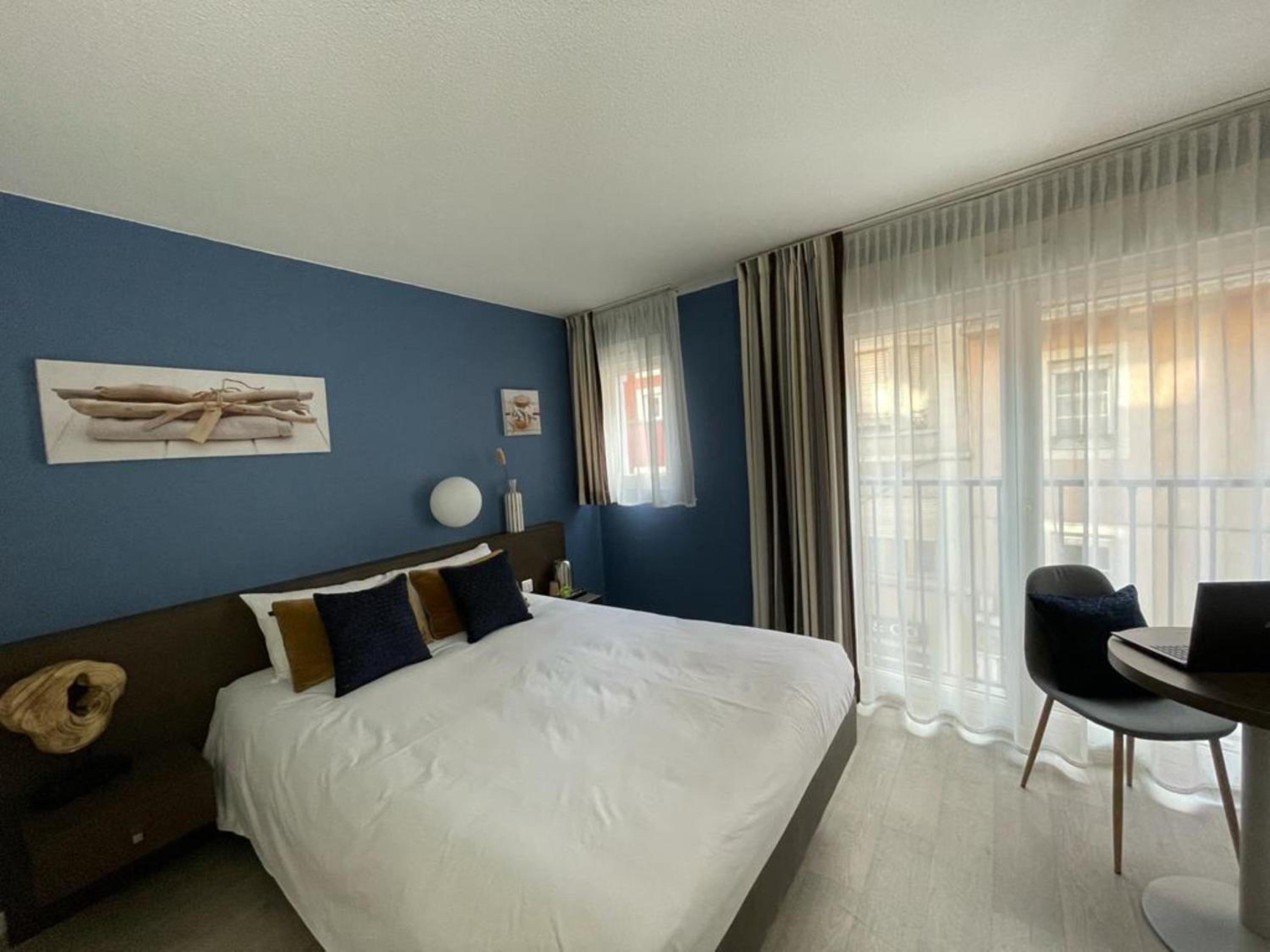 Double Room - Photo 1