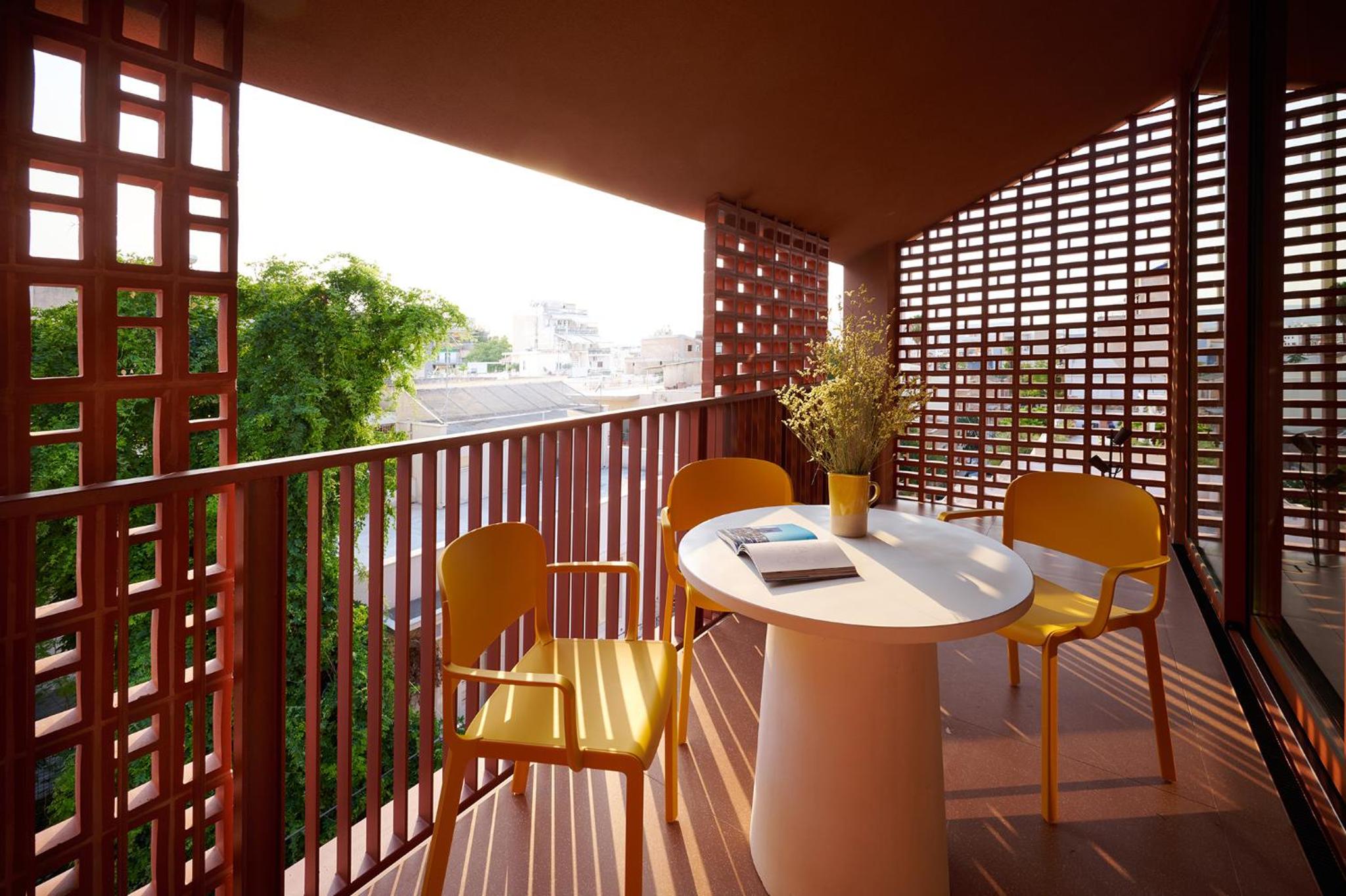 Suite with Balcony photo 3