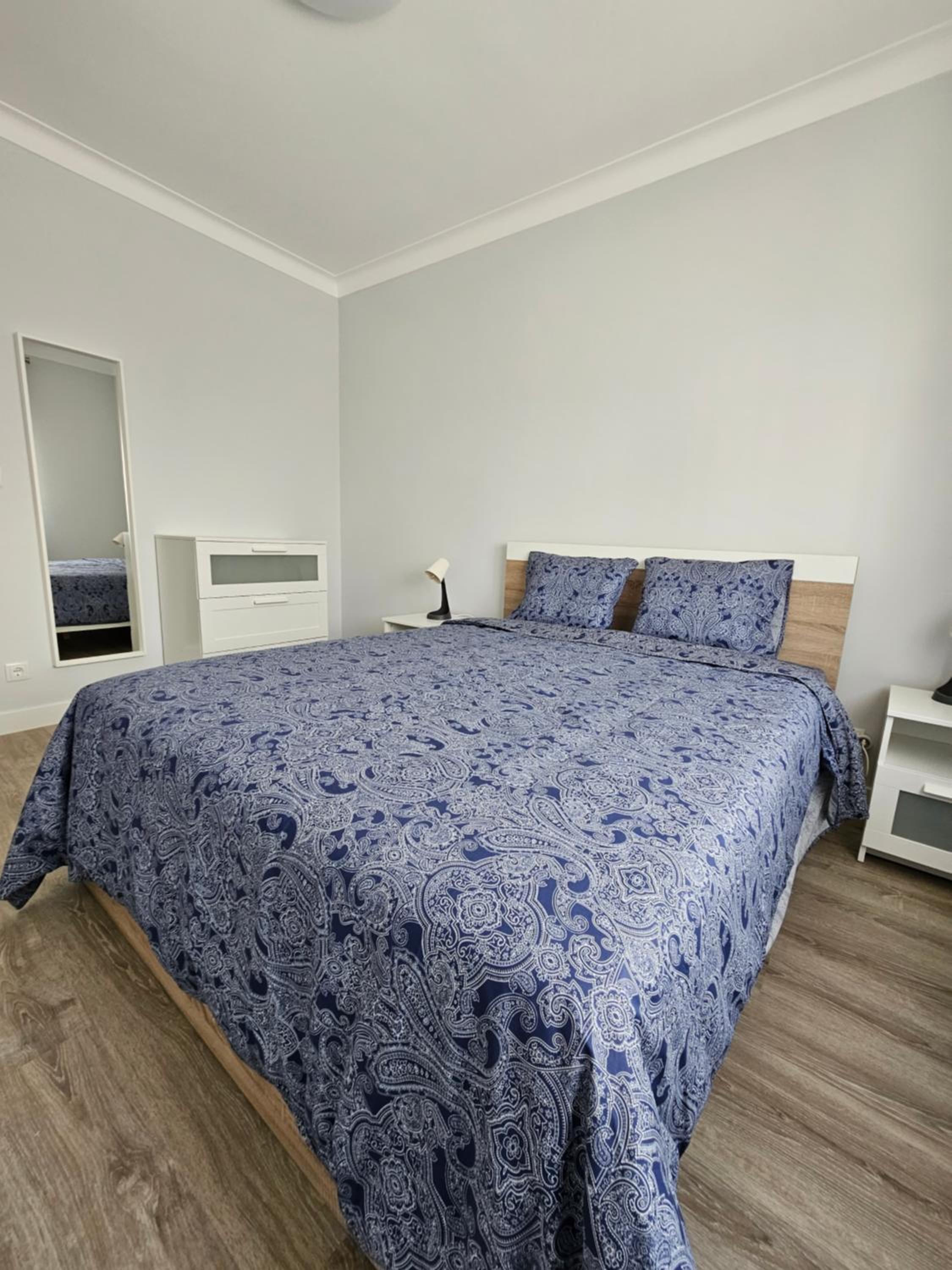 Three-Bedroom Apartment with Balcony - Photo 1