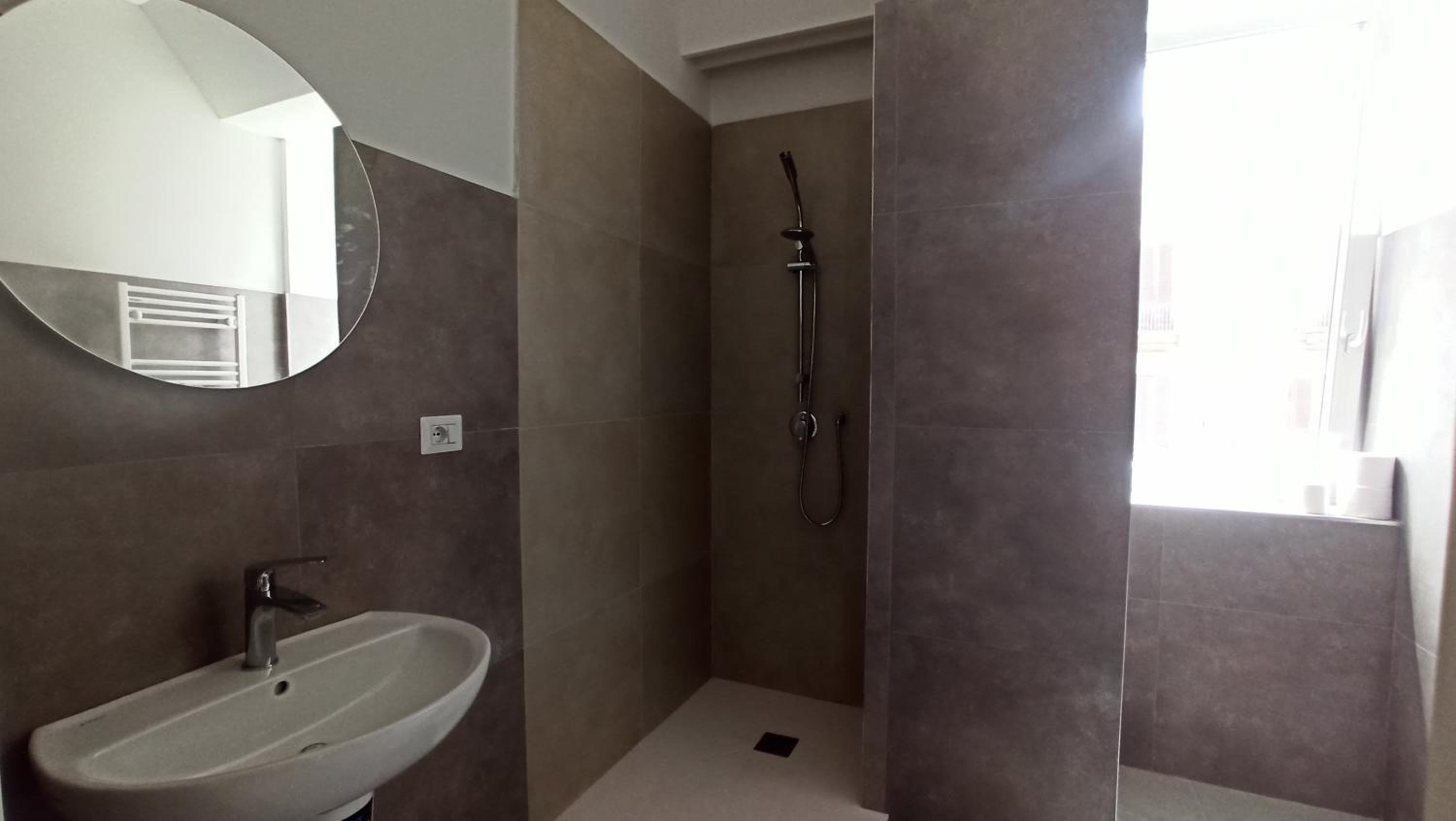 Triple Room with Private Bathroom photo 3